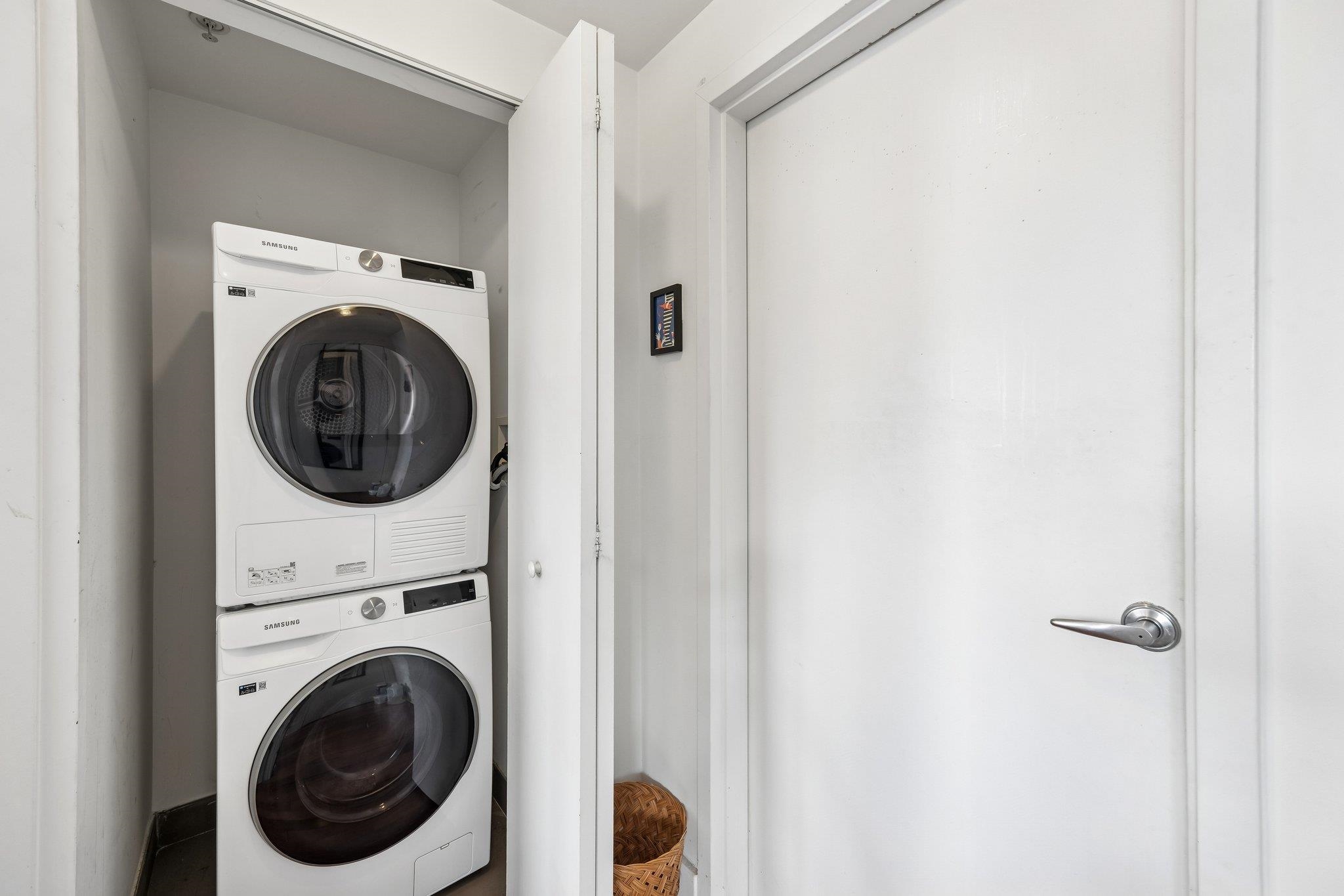 88 MORGAN ST Unit: 1008