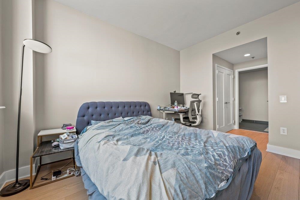 800 JACKSON ST Unit: 707