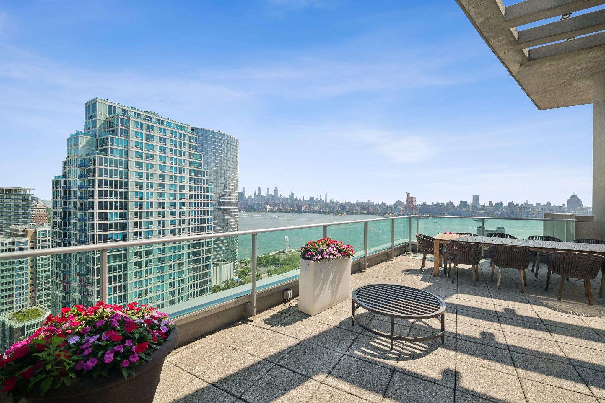 20 NEWPORT PARKWAY Unit: 908