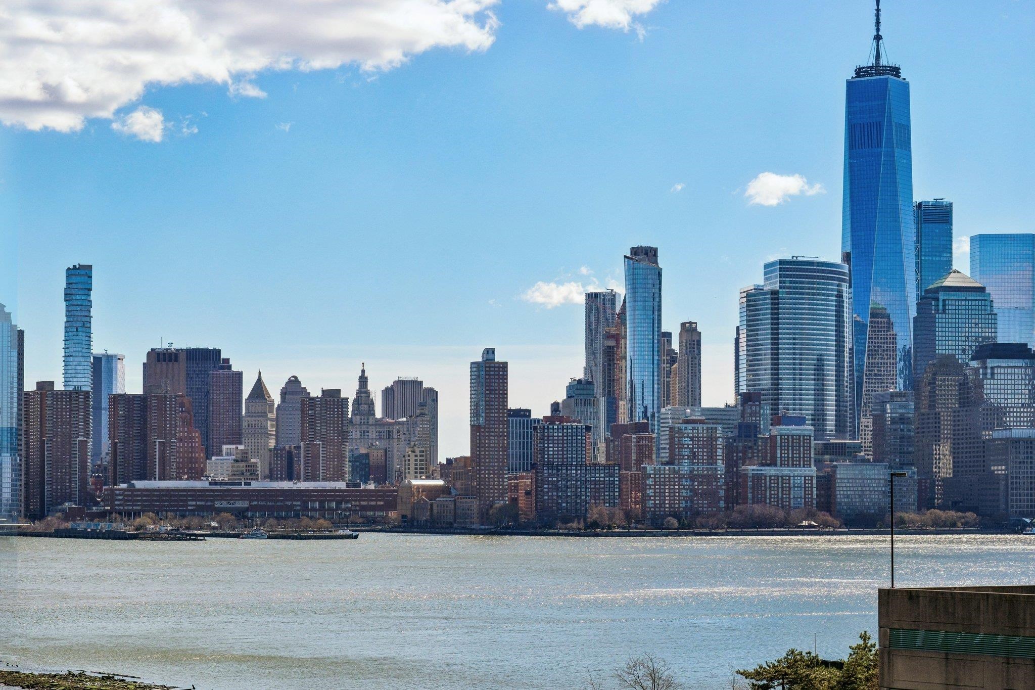 20 NEWPORT PARKWAY Unit: 908