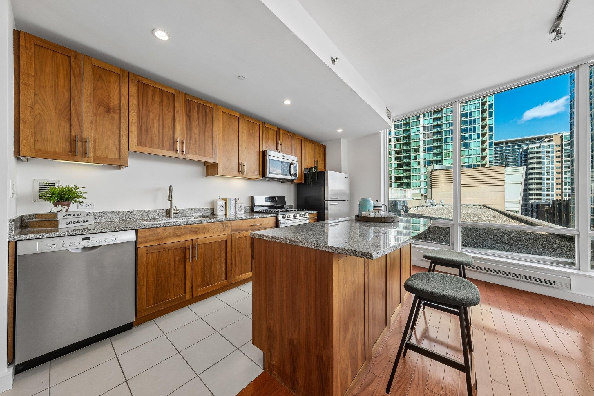 20 NEWPORT PARKWAY Unit: 908