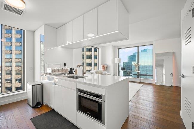 99 HUDSON ST Unit: 2901