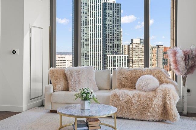 99 HUDSON ST Unit: 2901