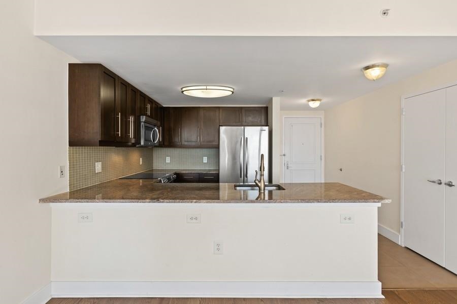 88 MORGAN ST Unit: 2606