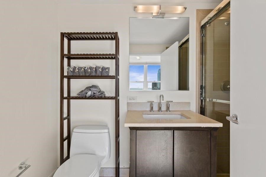 88 MORGAN ST Unit: 2606