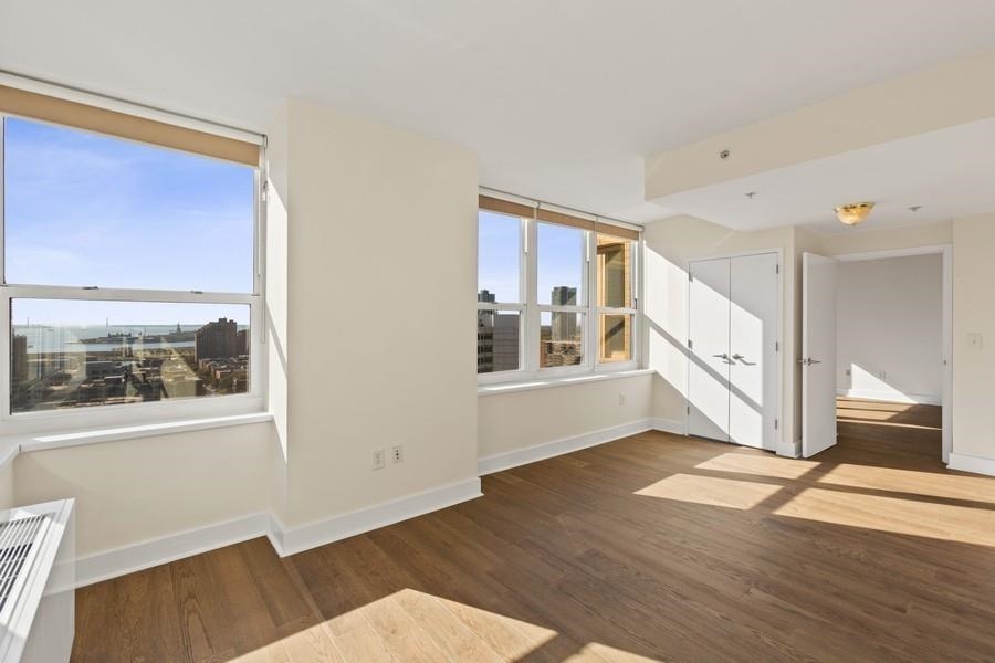 88 MORGAN ST Unit: 2606