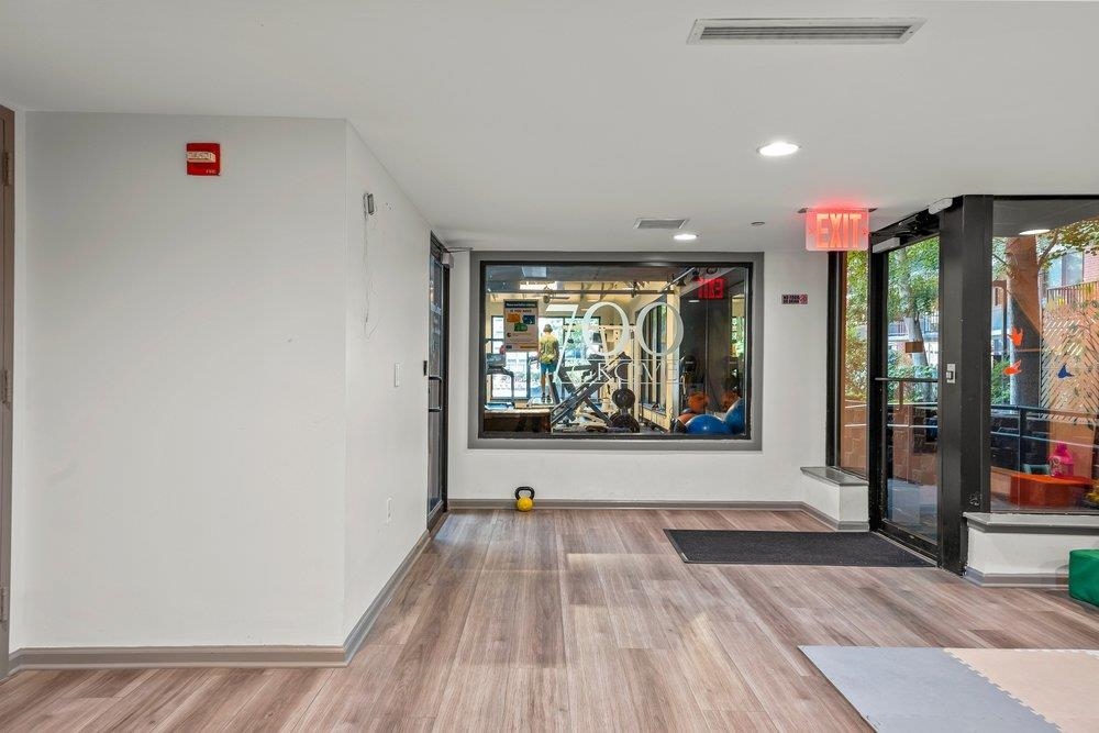 700 GROVE ST Unit: 3C