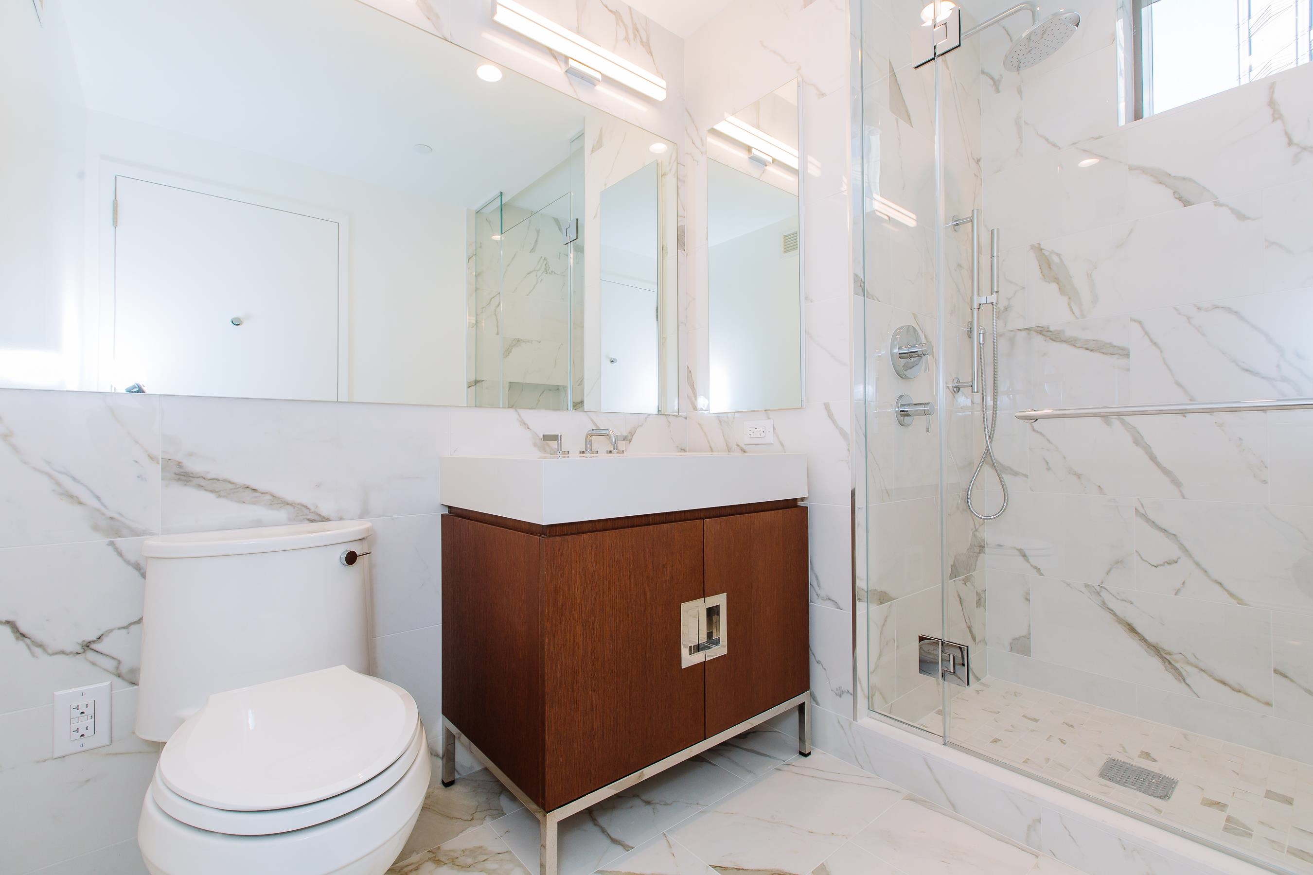 99 HUDSON ST Unit: 2100