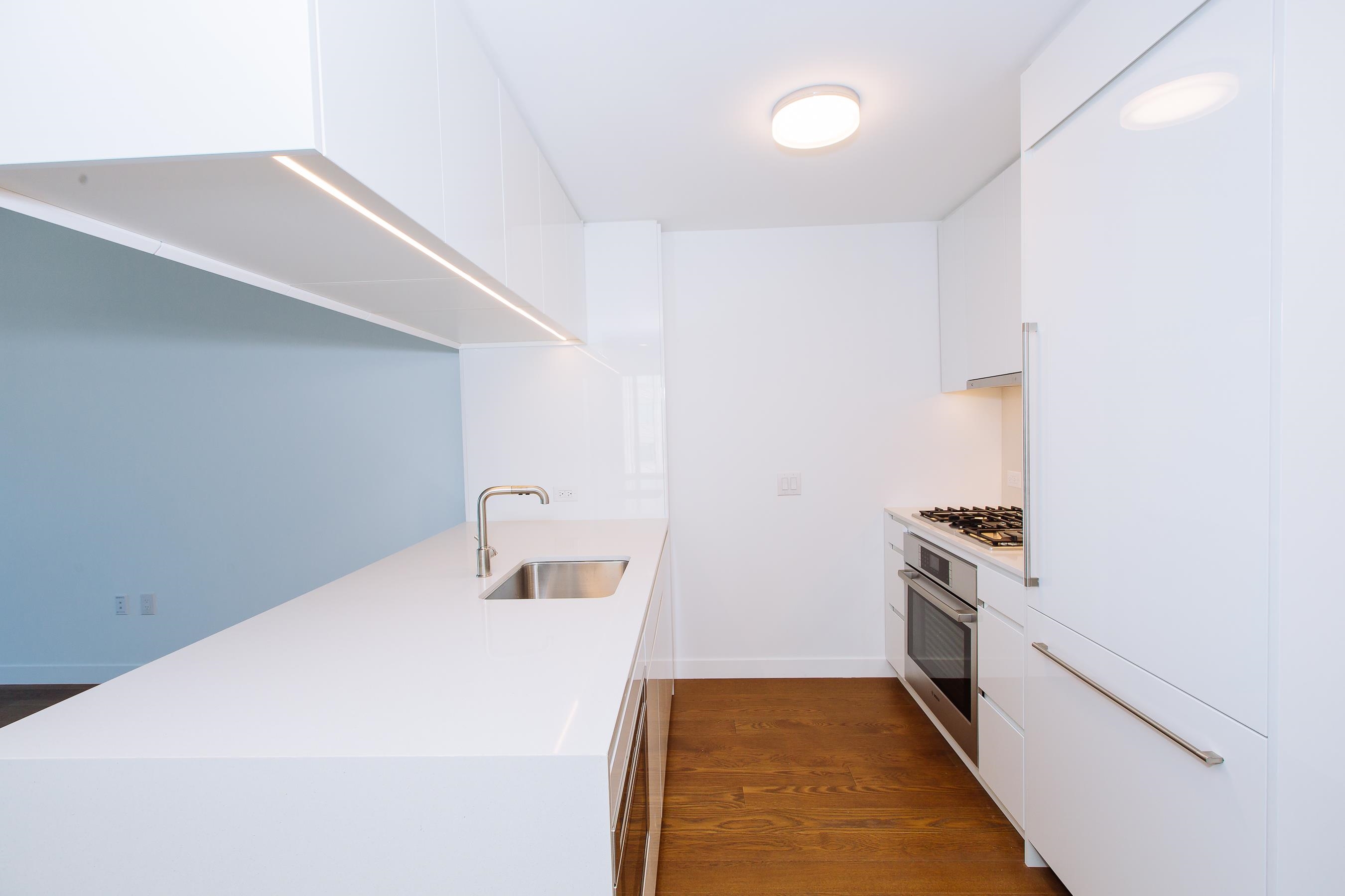 99 HUDSON ST Unit: 2100