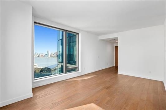 99 HUDSON ST Unit: 2101