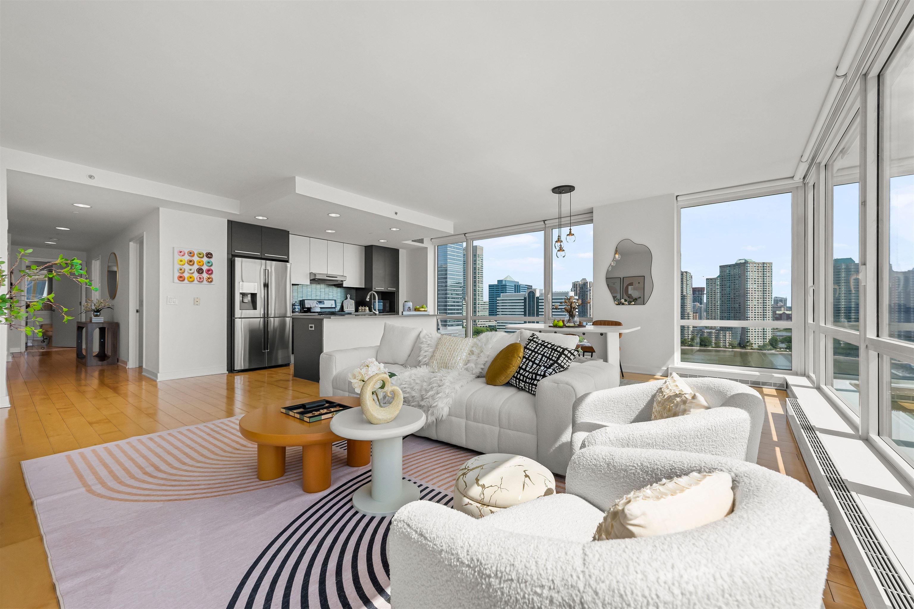 2 2ND ST Unit: 1602