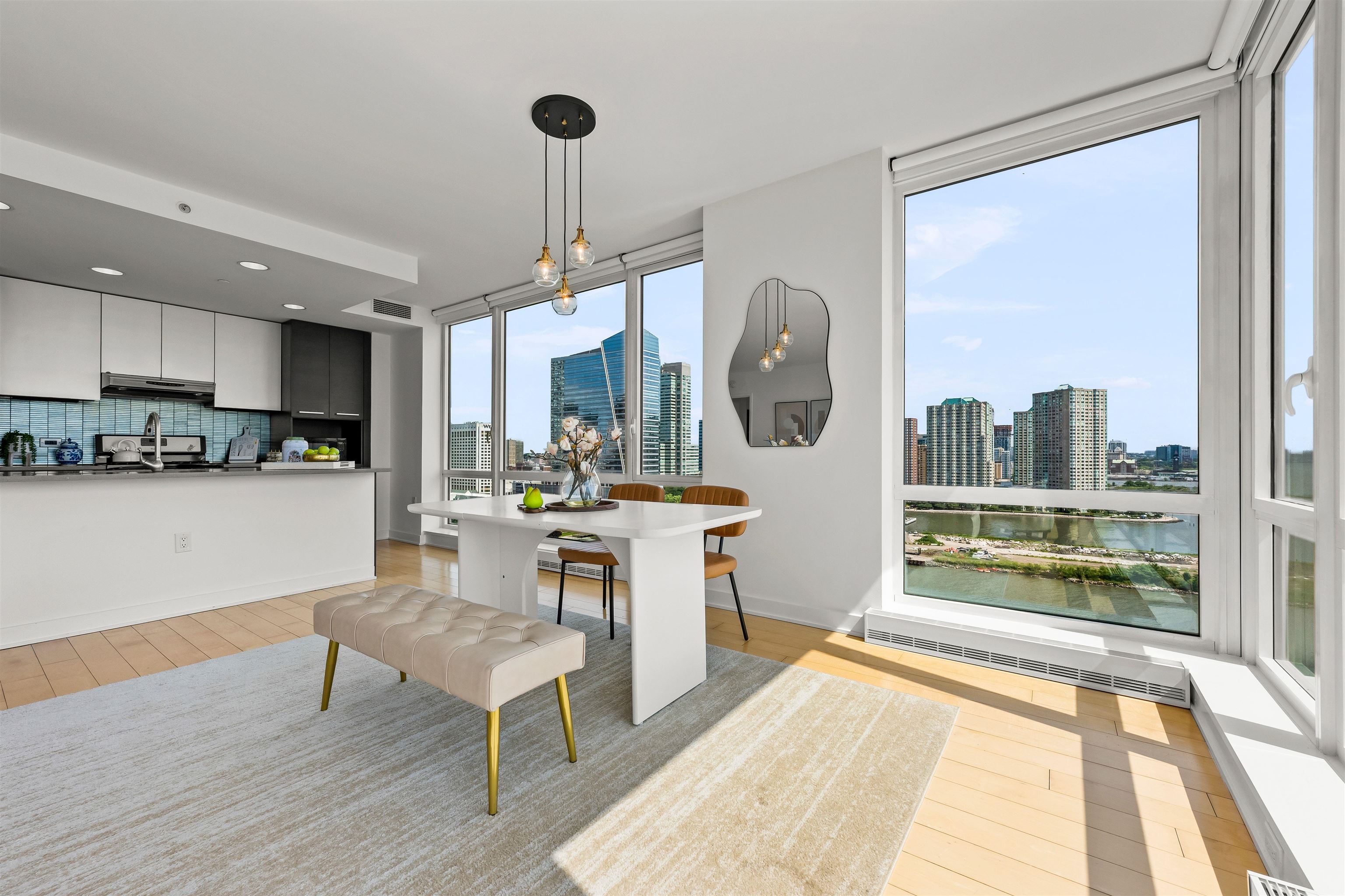2 2ND ST Unit: 1602