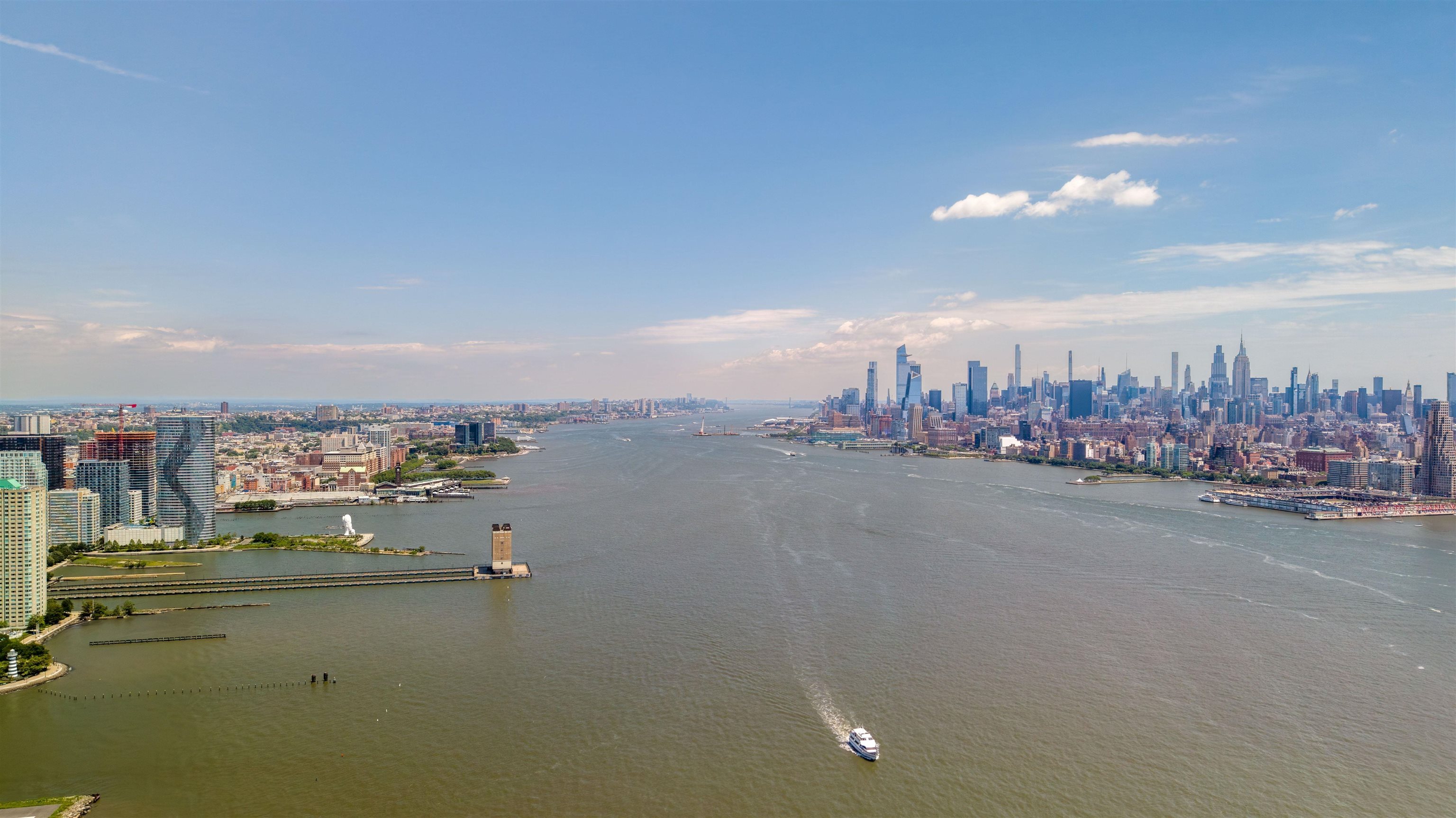 2 2ND ST Unit: 1602