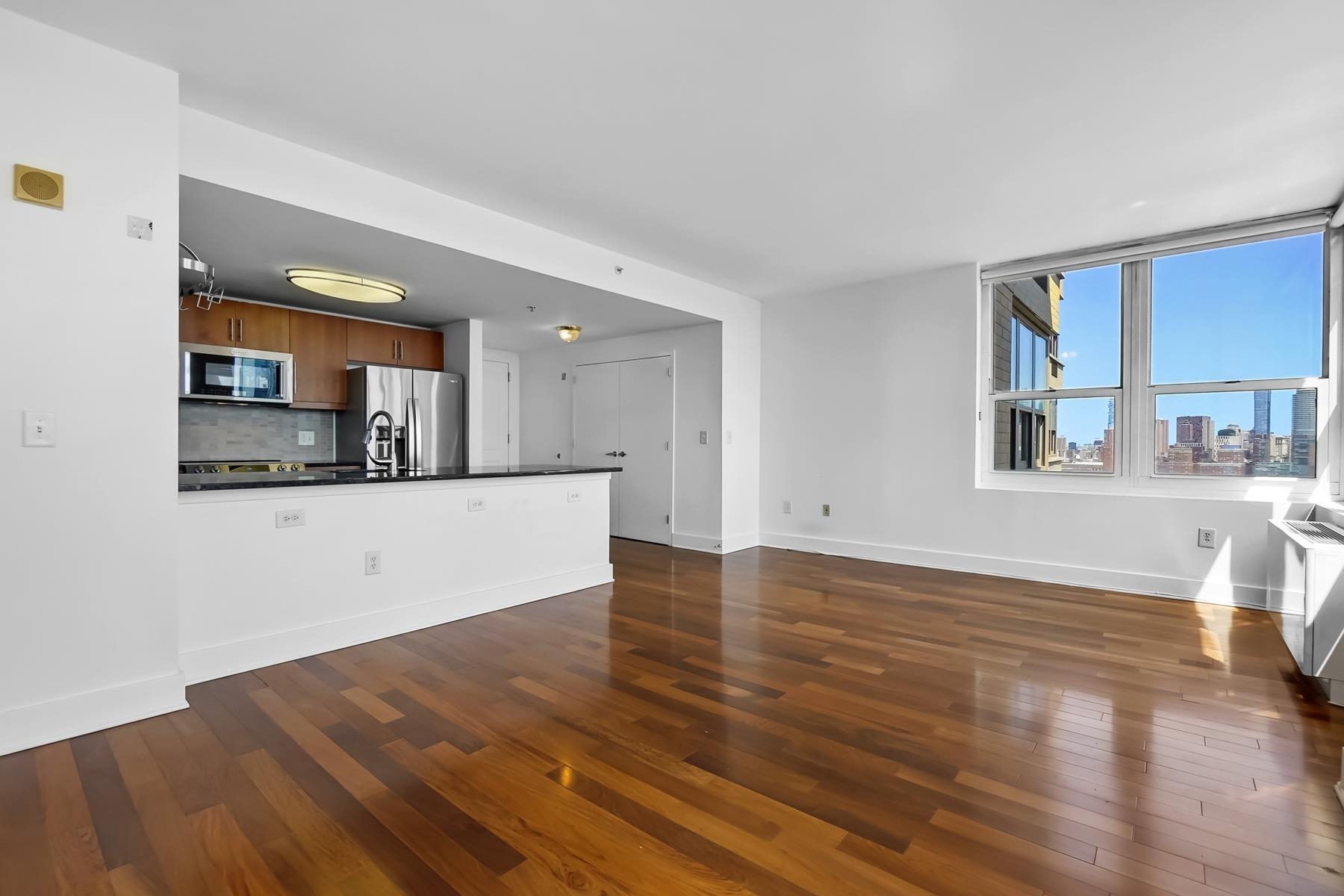 88 MORGAN ST Unit: 3208