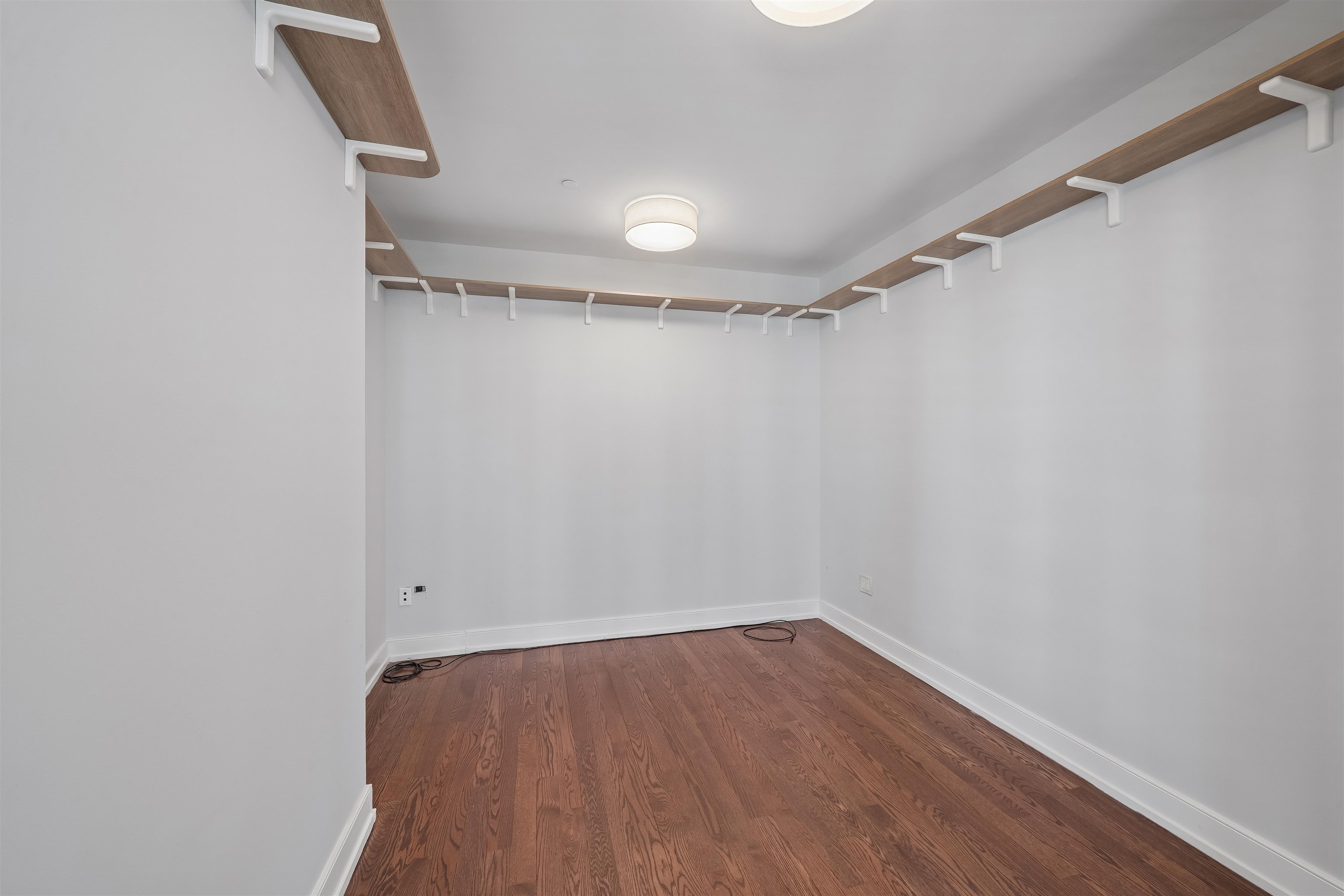 105 GREENE ST Unit: 1901