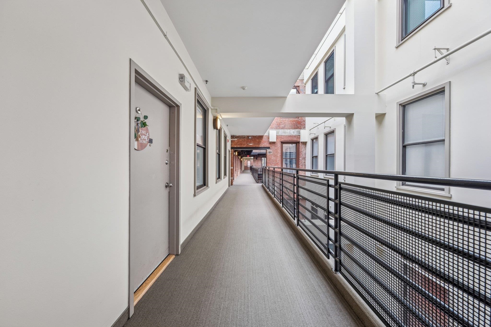 187 WAYNE ST Unit: 313C