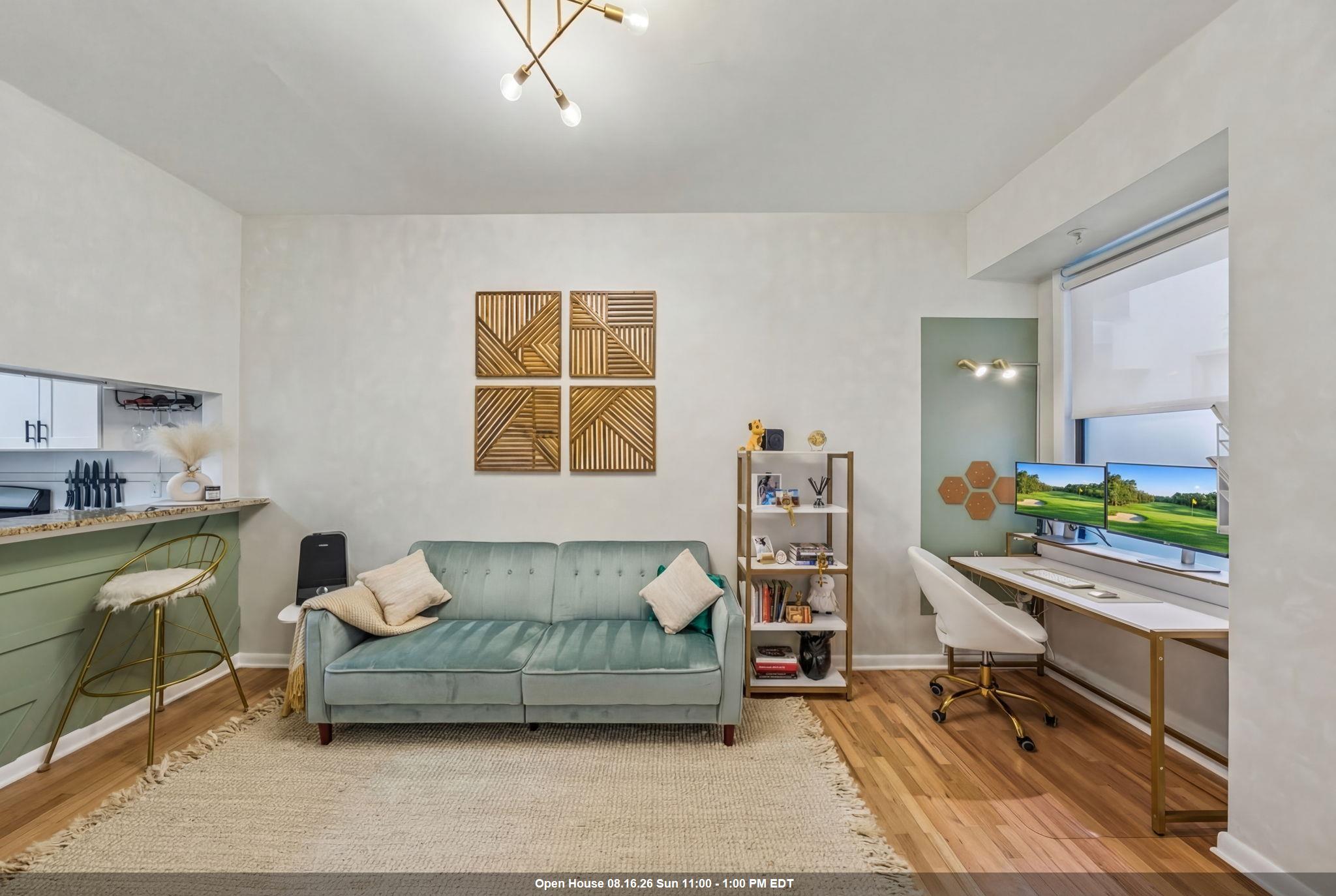 187 WAYNE ST Unit: 313C