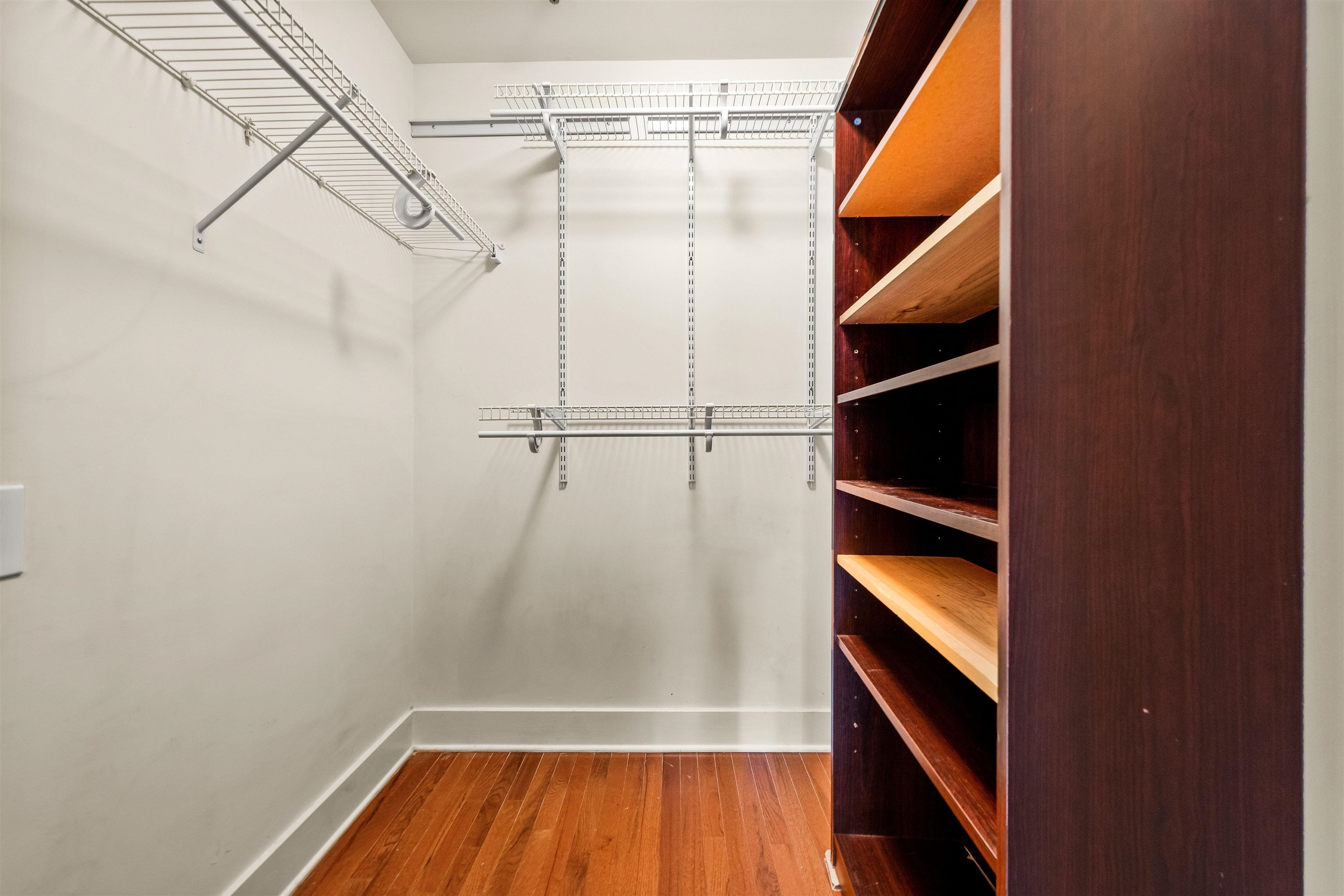 61 GRAND ST Unit: 2C