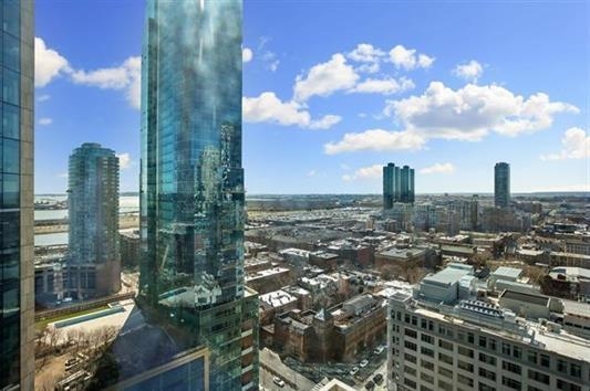 99 HUDSON ST Unit: 2201