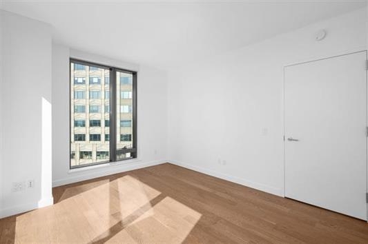 99 HUDSON ST Unit: 2201