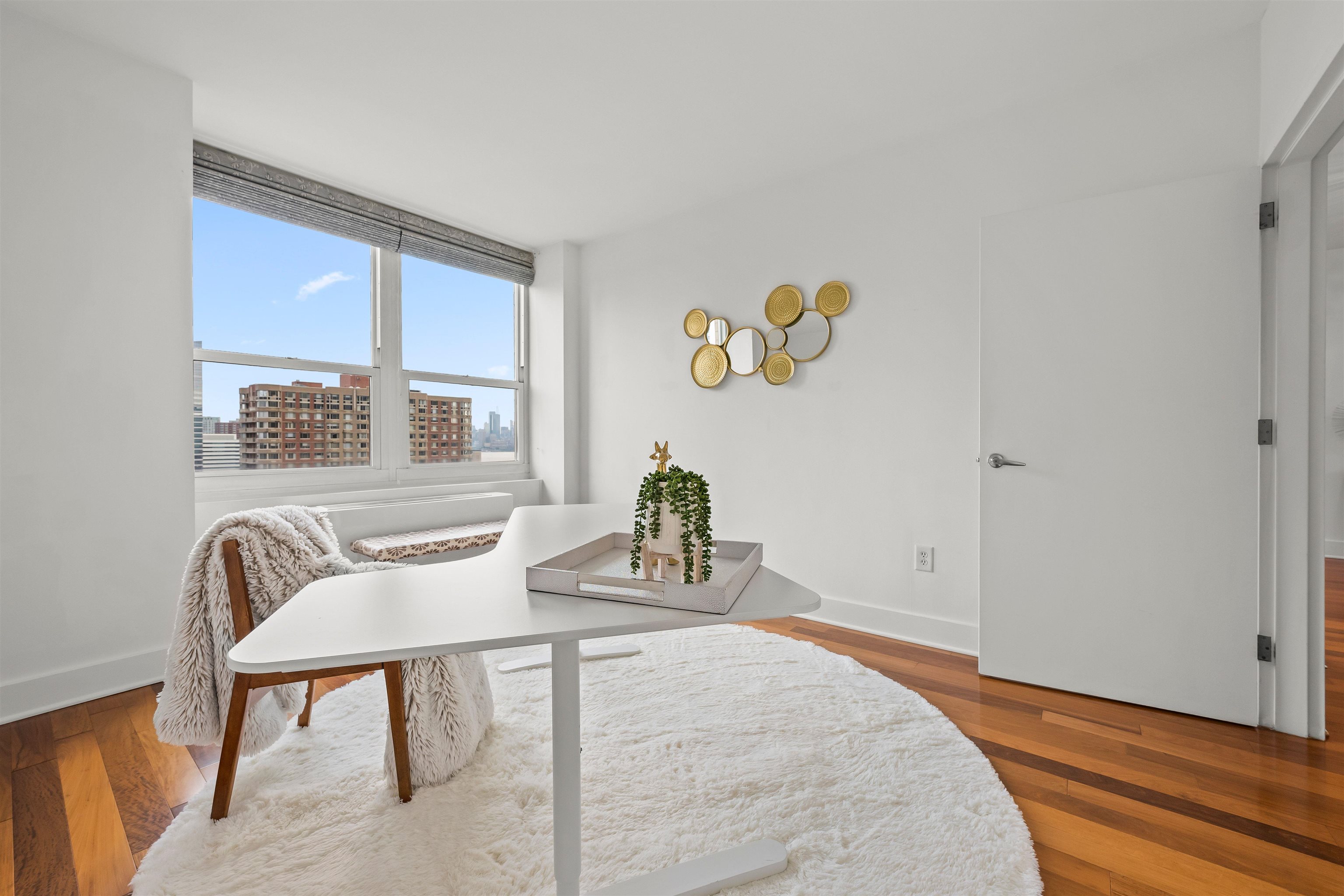 88 MORGAN ST Unit: 4204
