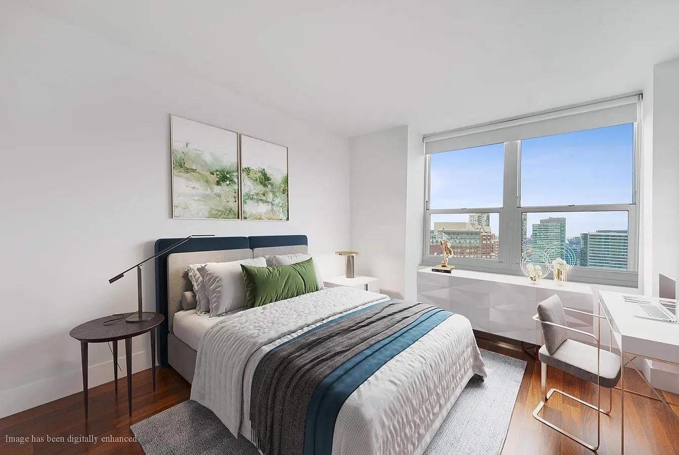 88 MORGAN ST Unit: 4204