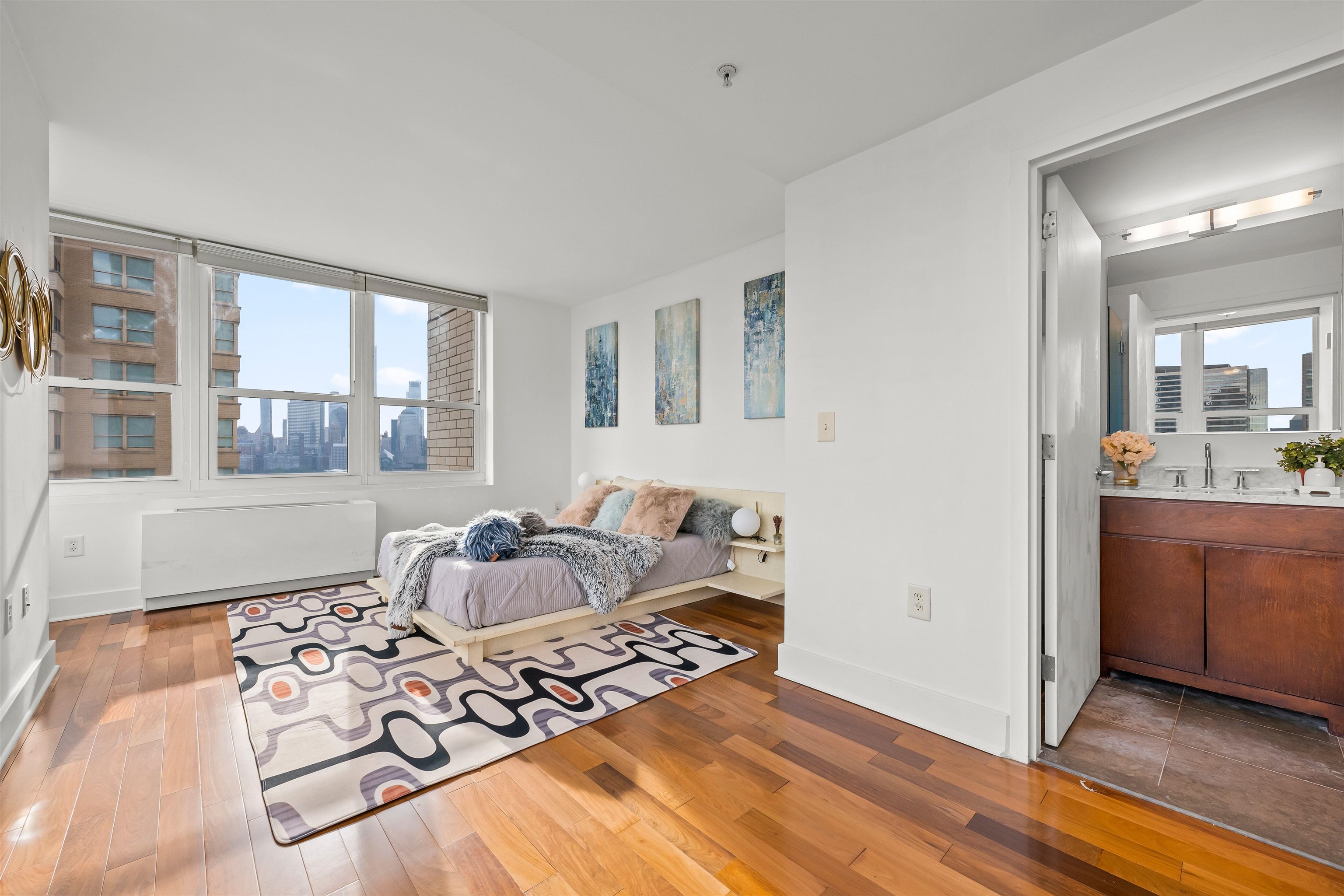 88 MORGAN ST Unit: 4204