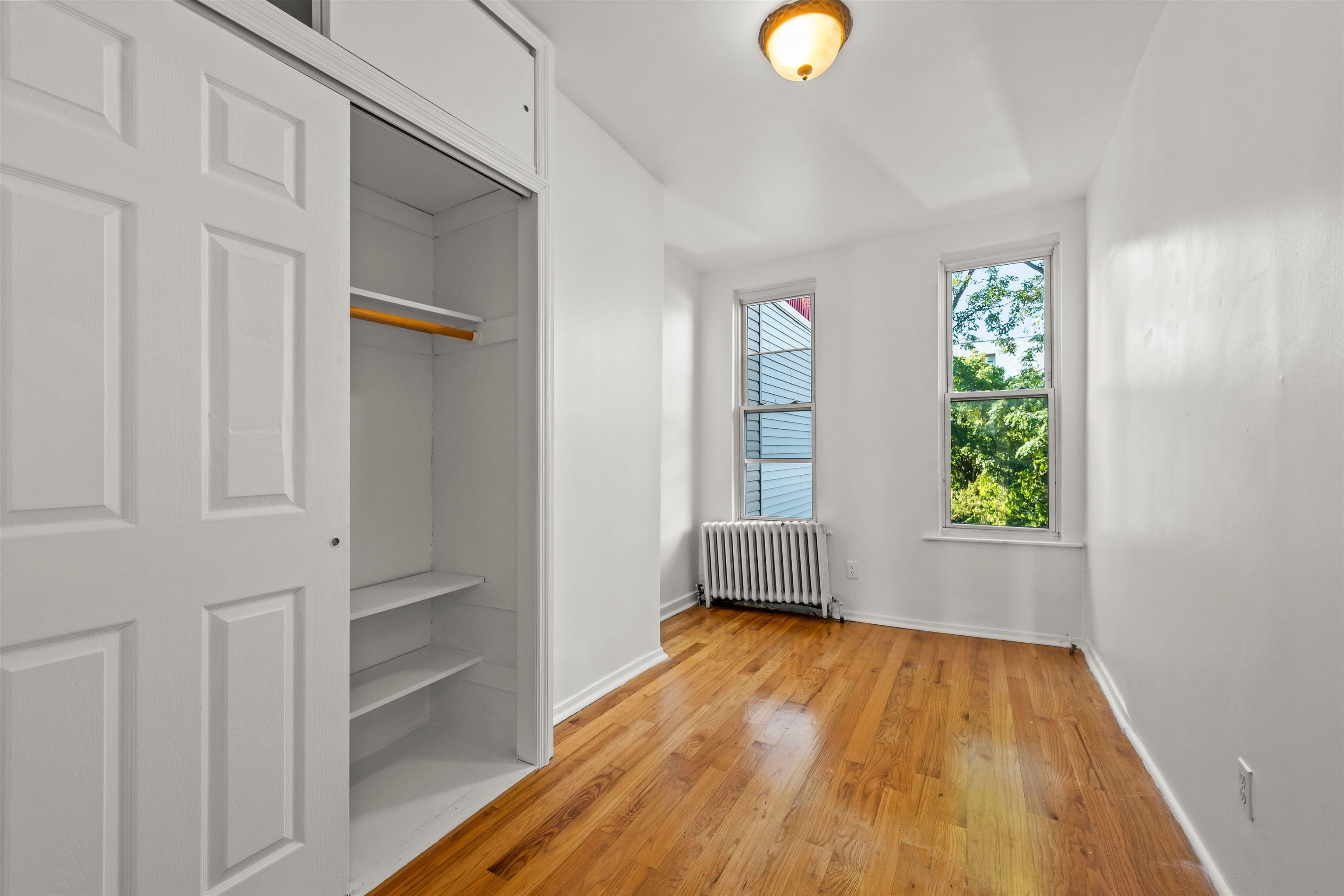 491 MERCER ST Unit: 2