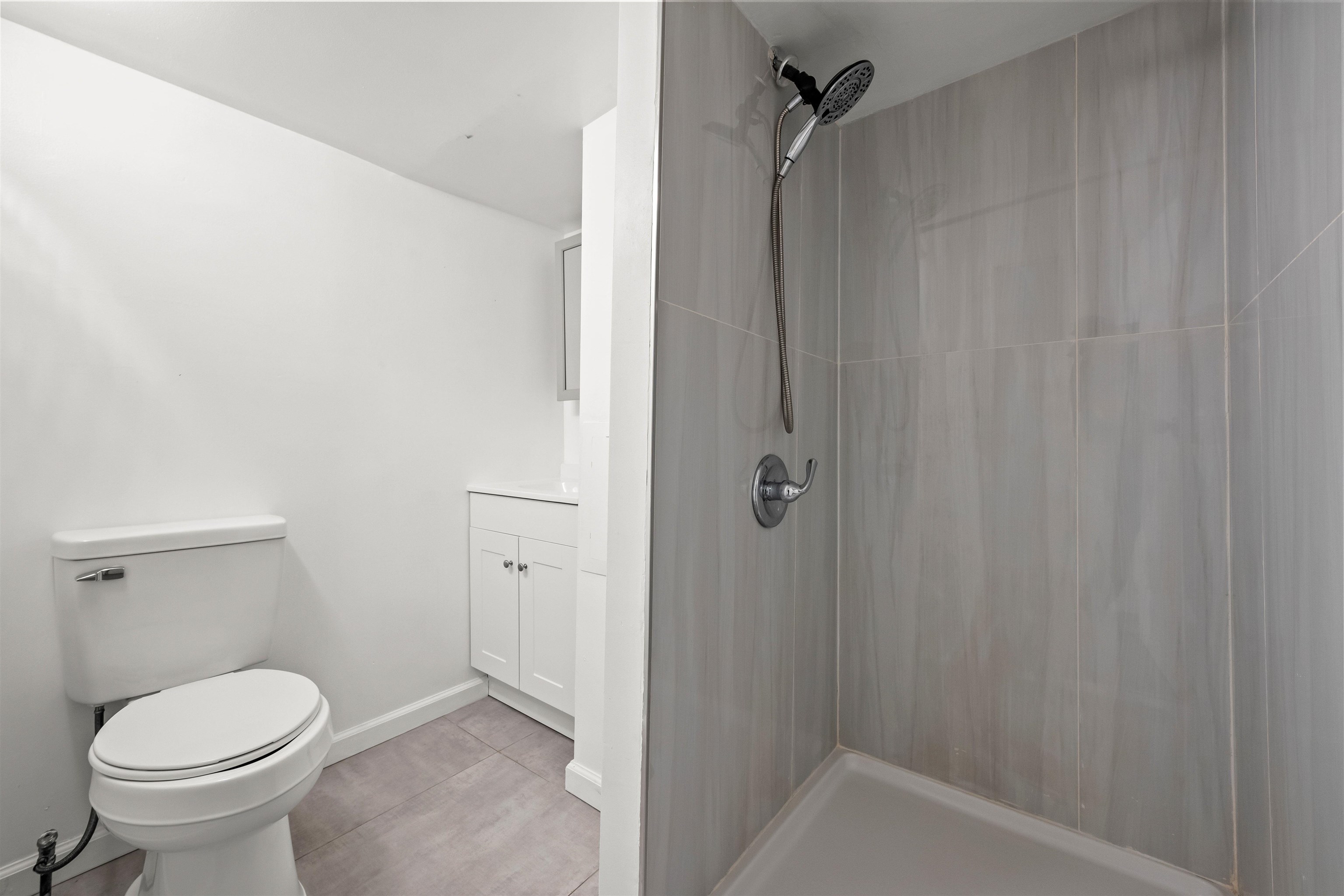 491 MERCER ST Unit: 1