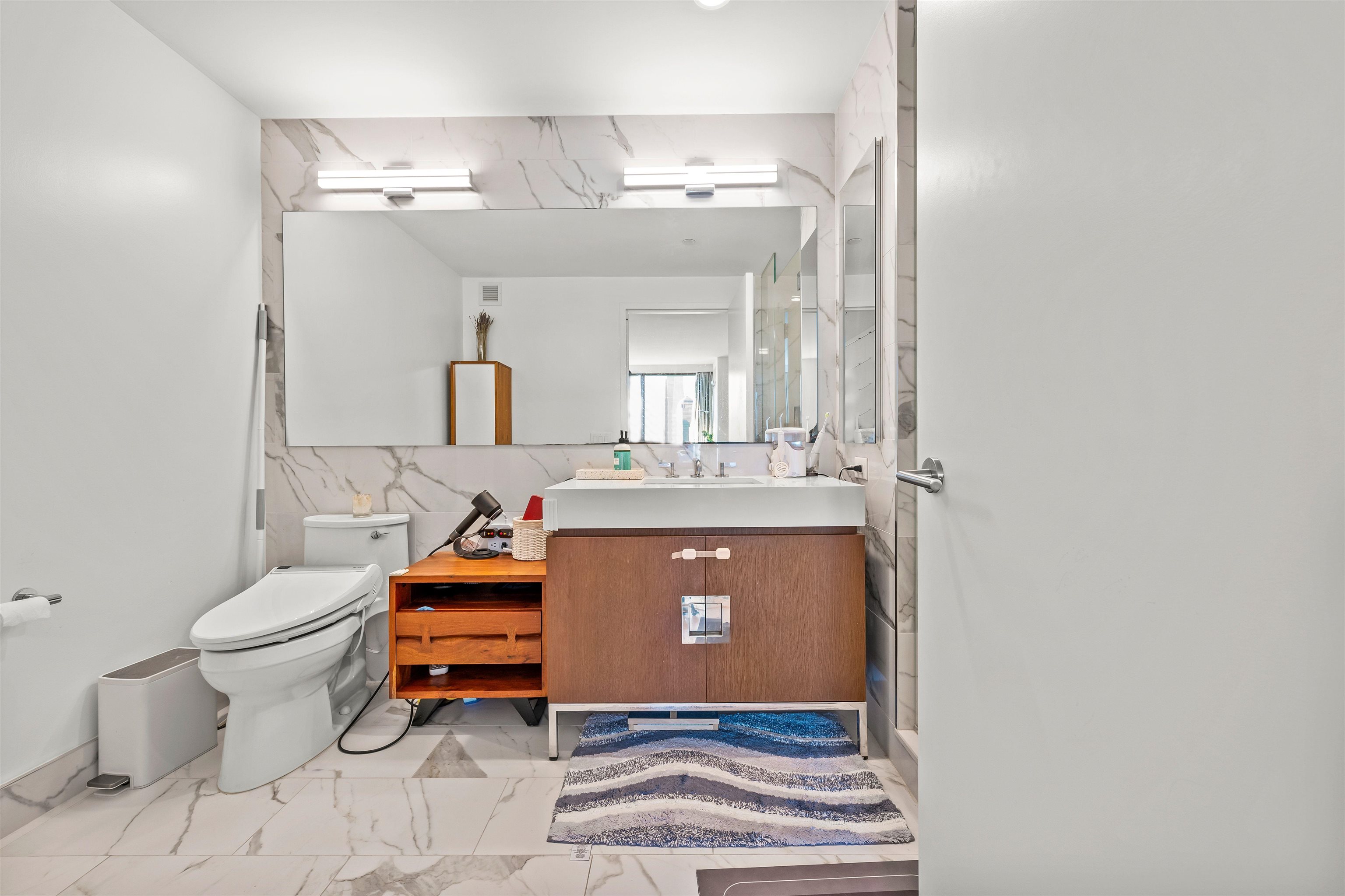 99 HUDSON ST Unit: 2106