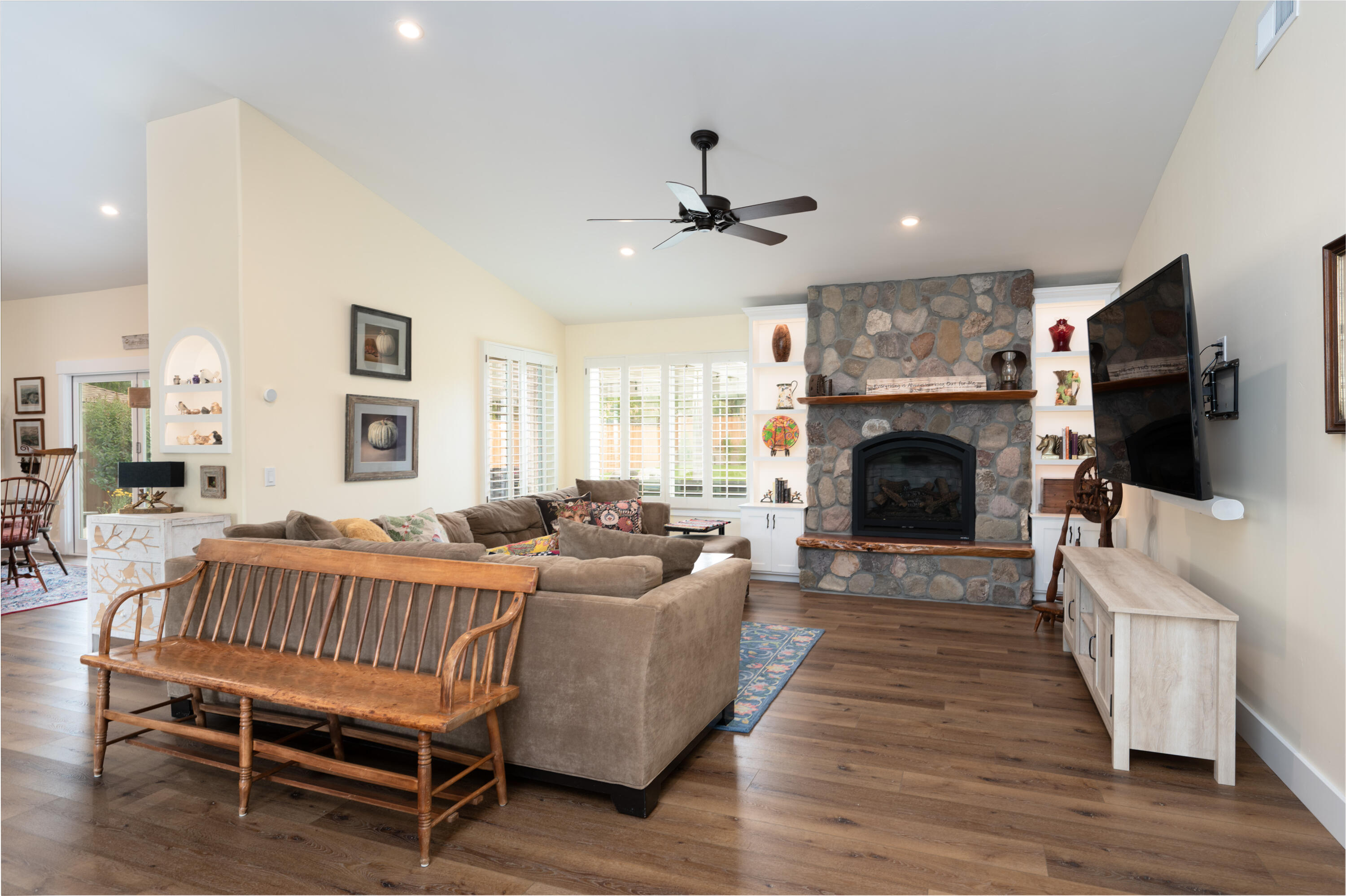 1373 Cimarron Drive