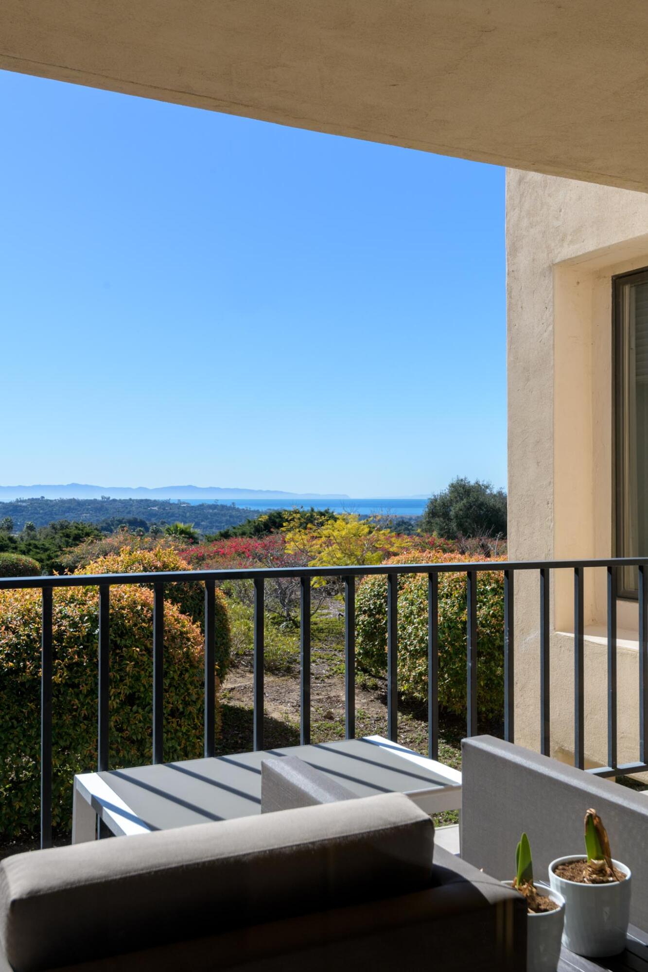 4477 Shadow Hills Blvd S, #A