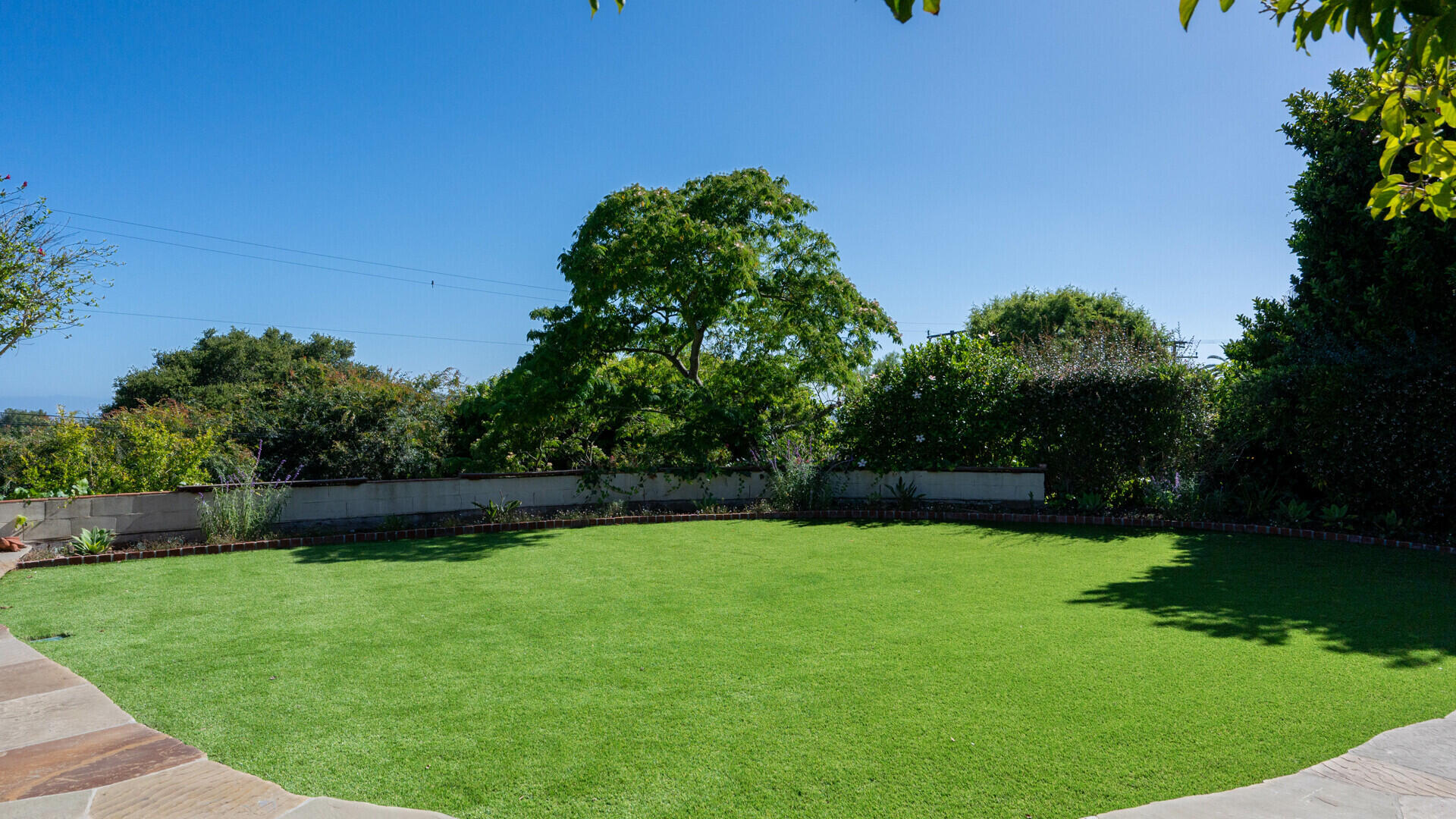 111 Canyon Acres Drive