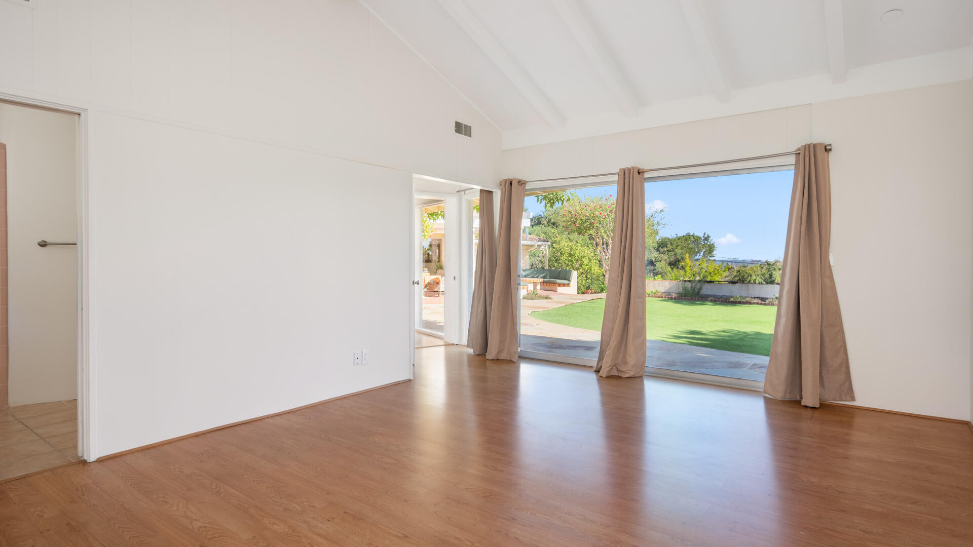 111 Canyon Acres Drive