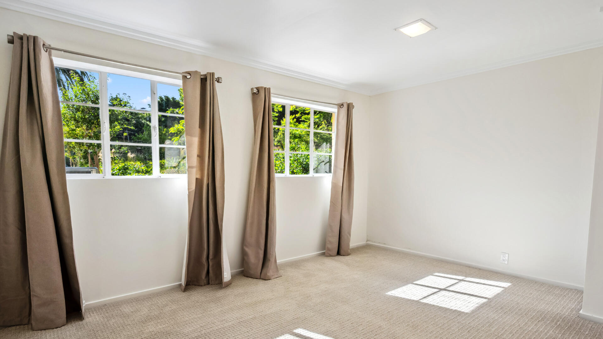 111 Canyon Acres Drive