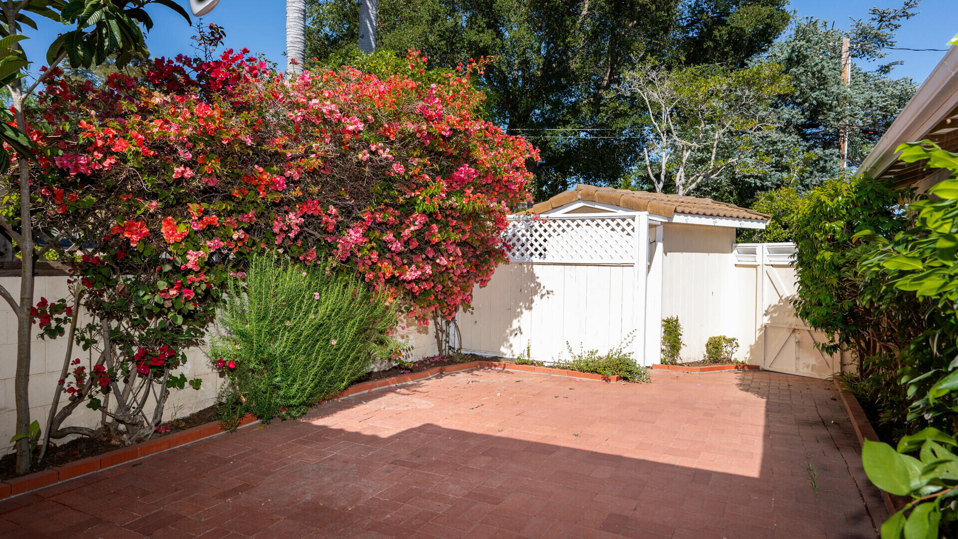 111 Canyon Acres Drive