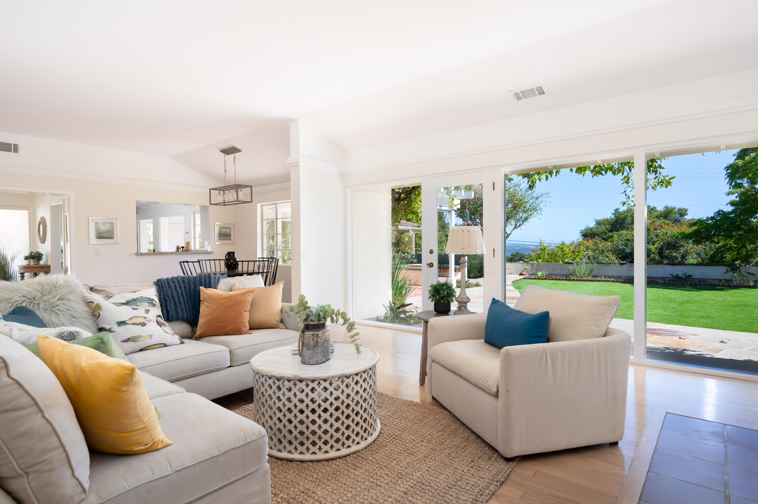 111 Canyon Acres Drive