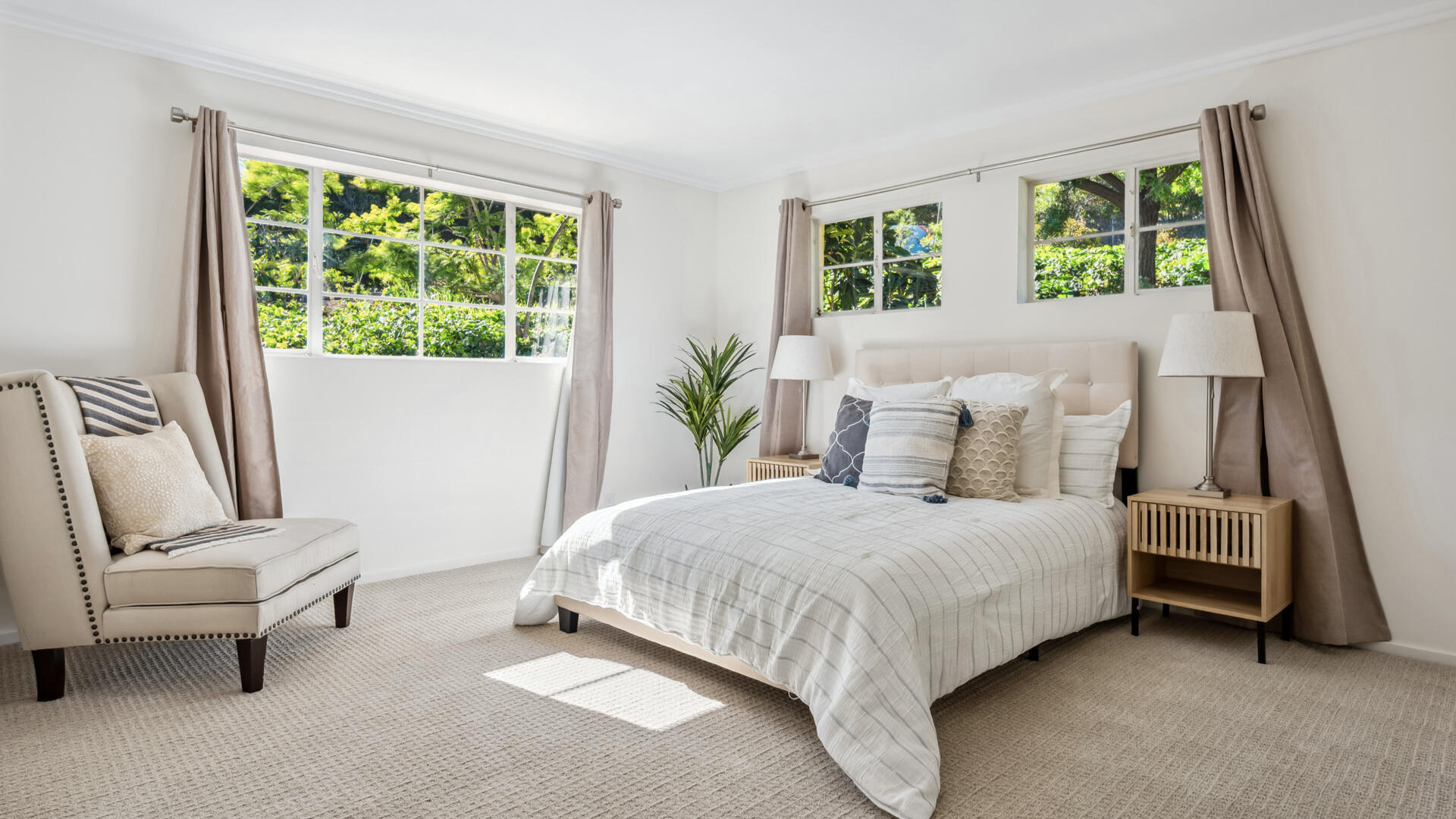 111 Canyon Acres Drive