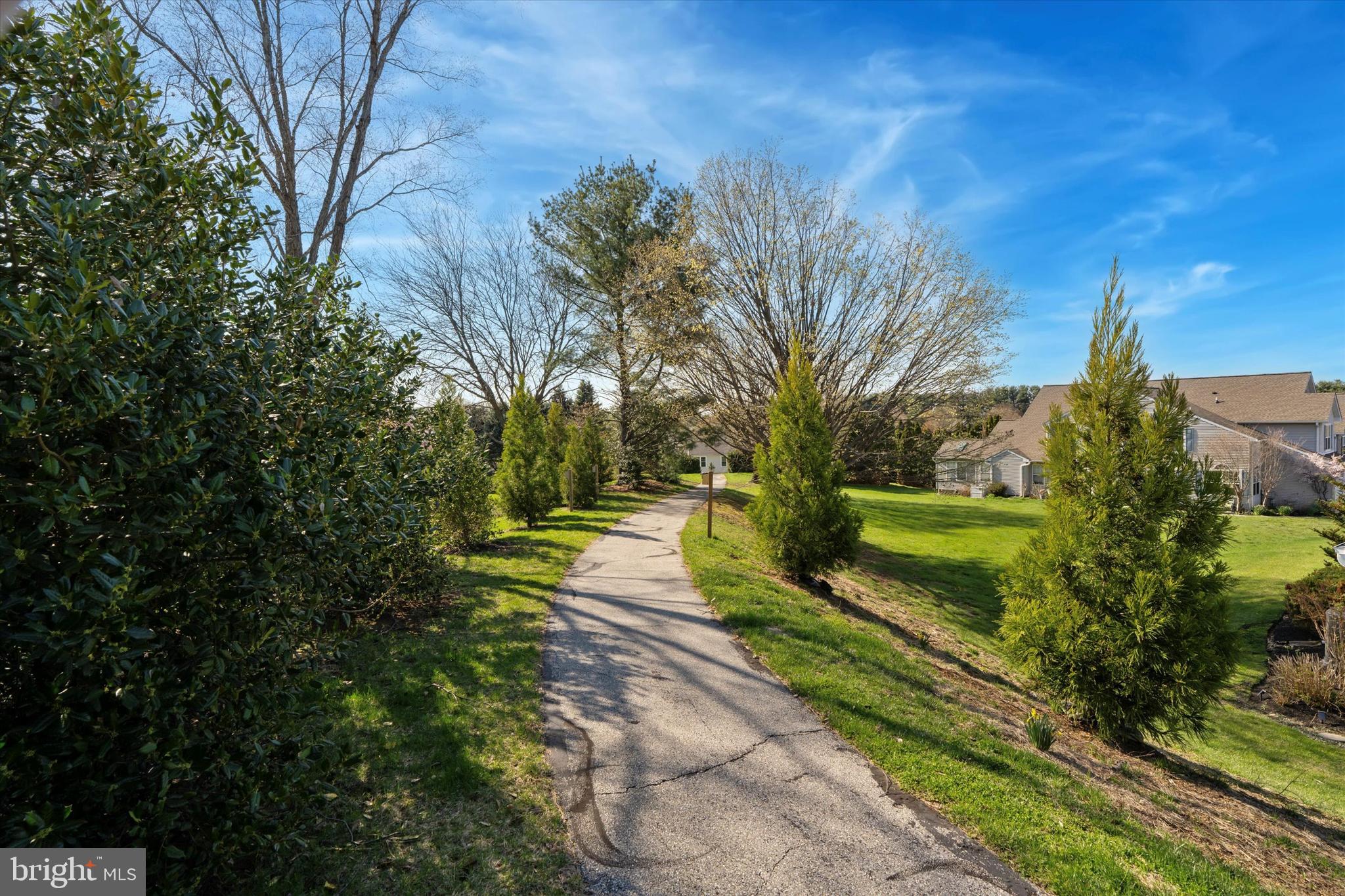 621 Jaeger Cir