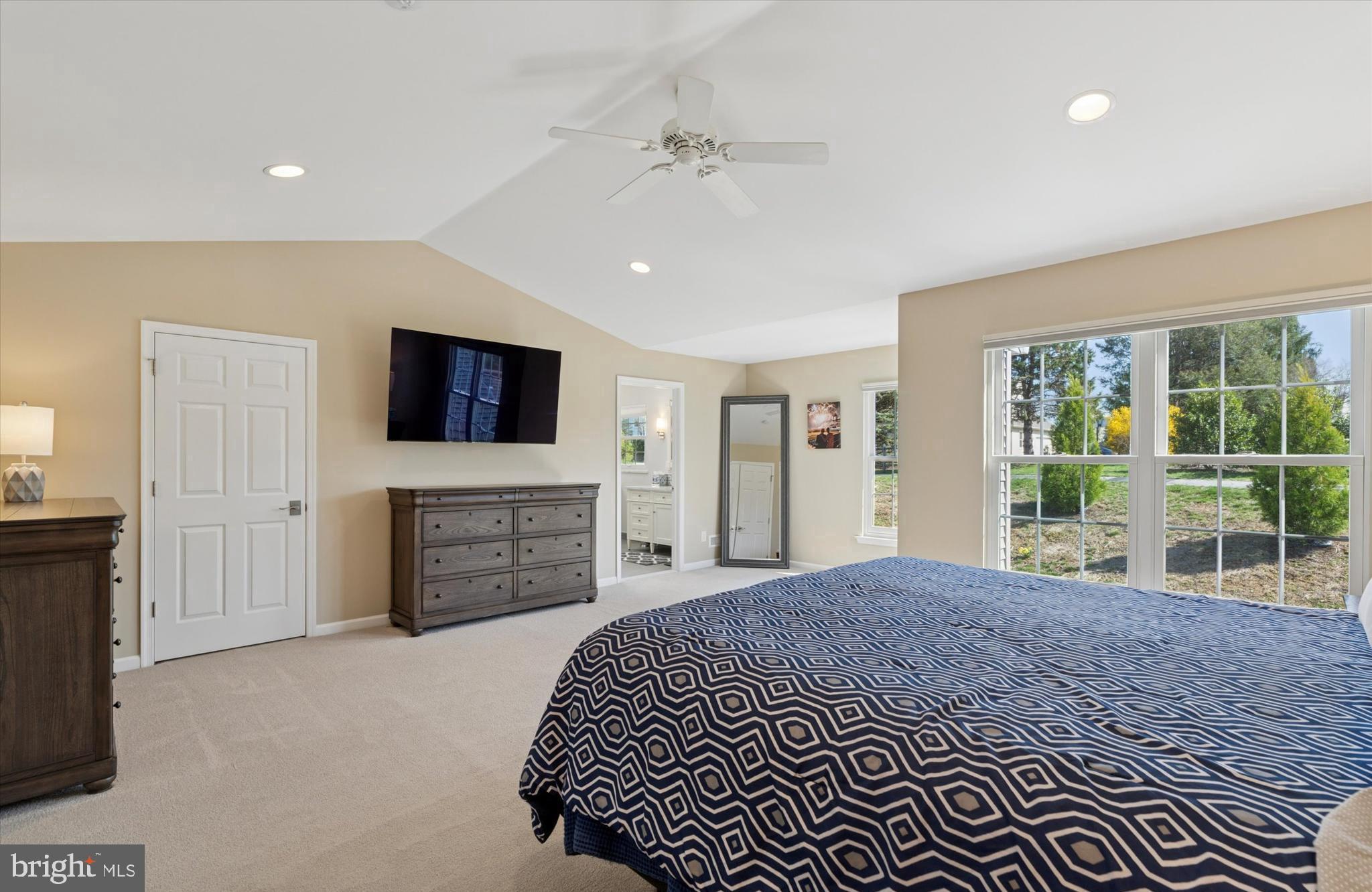621 Jaeger Cir