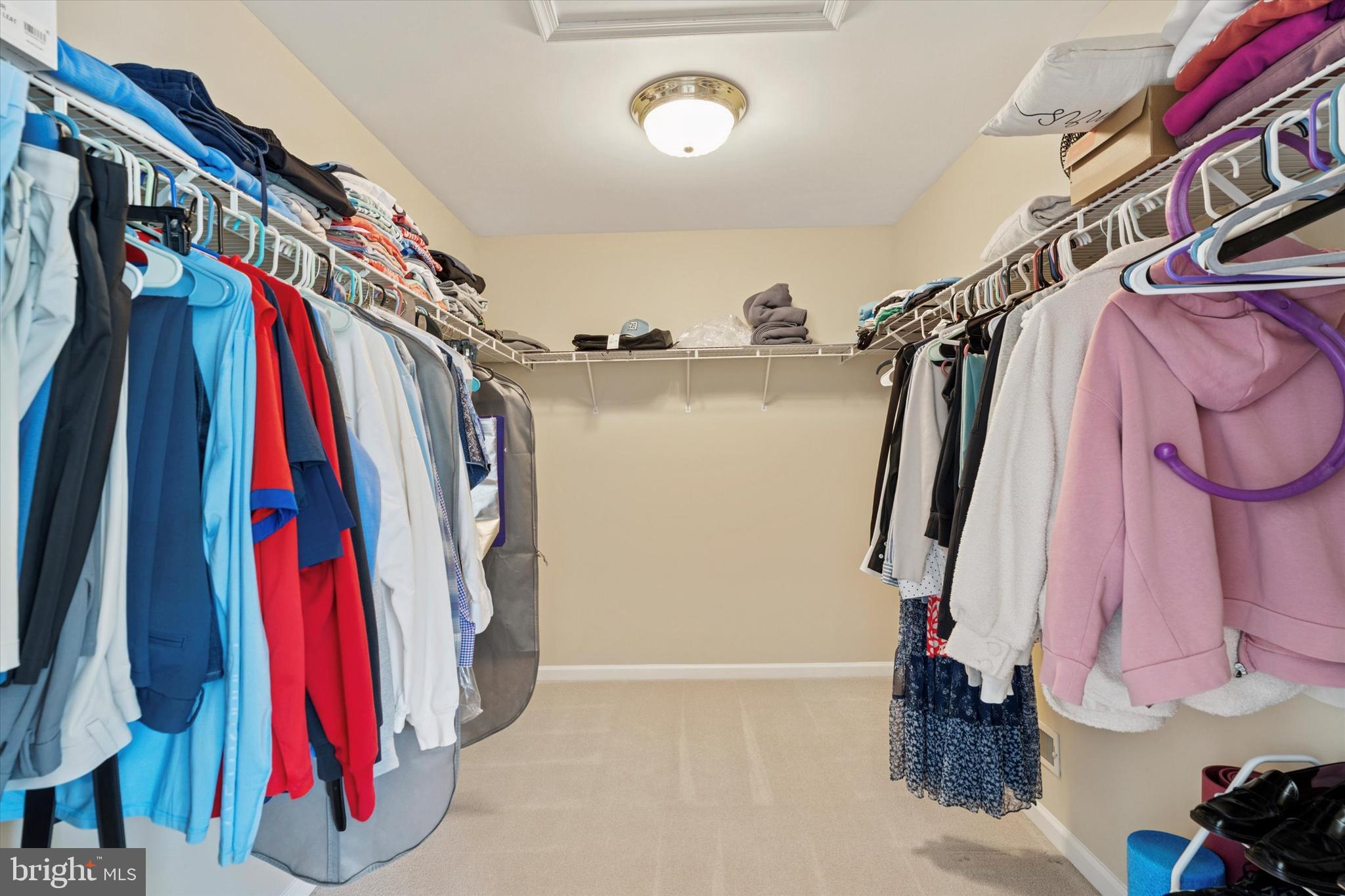 621 Jaeger Cir