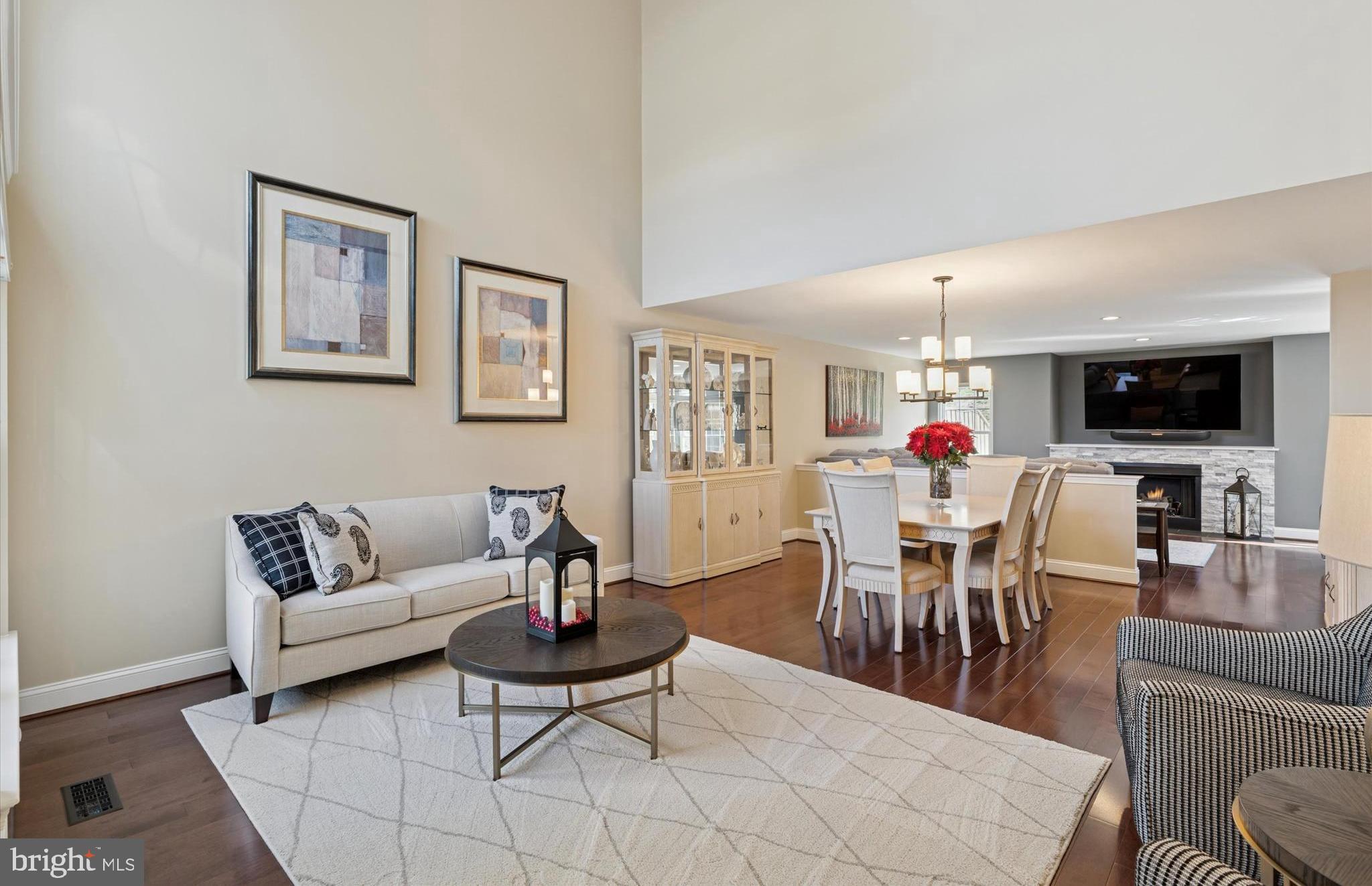 621 Jaeger Cir