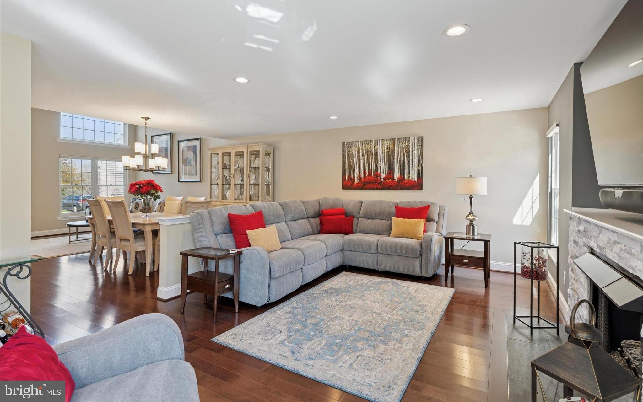 621 Jaeger Cir