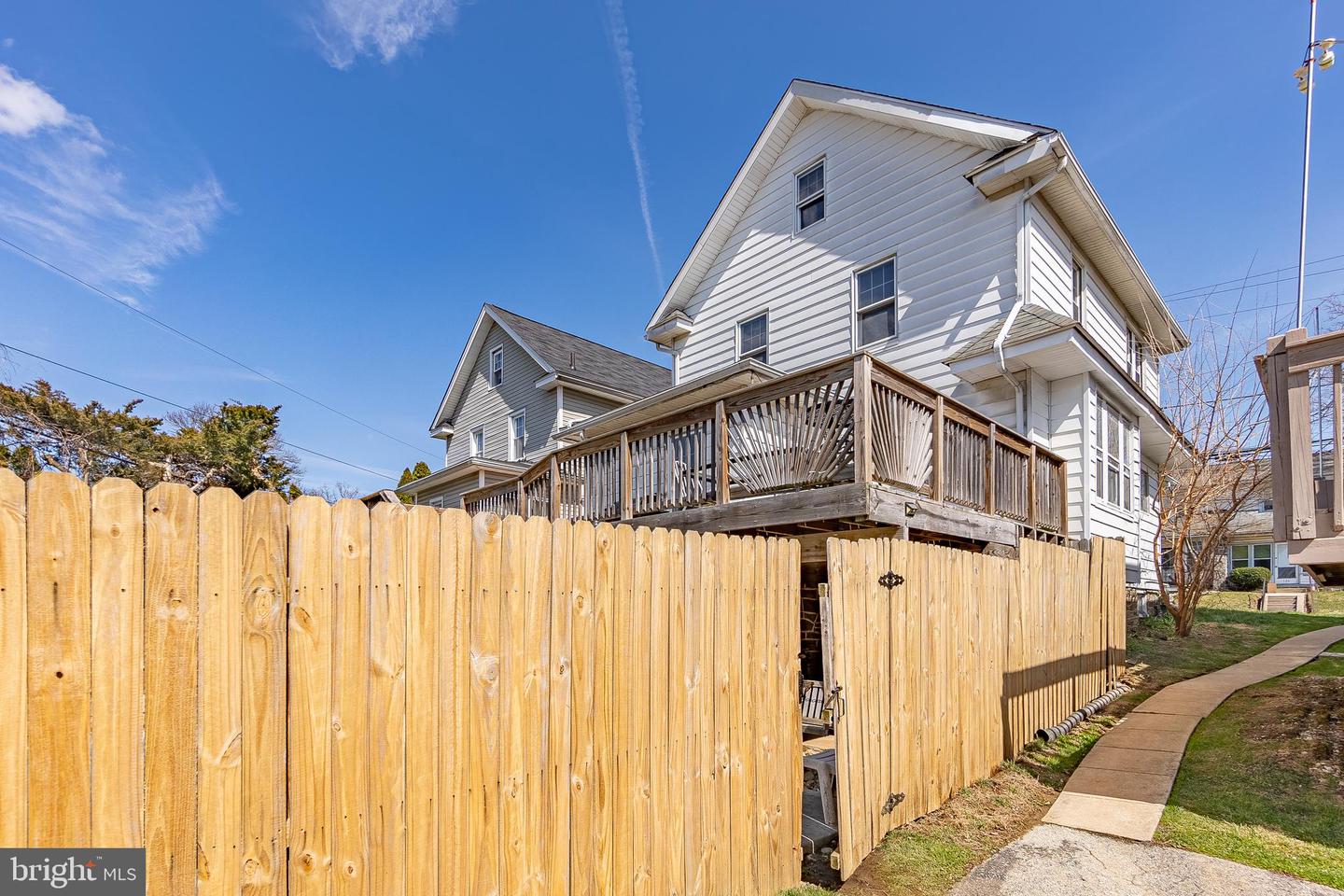 130 S Eagle Rd
