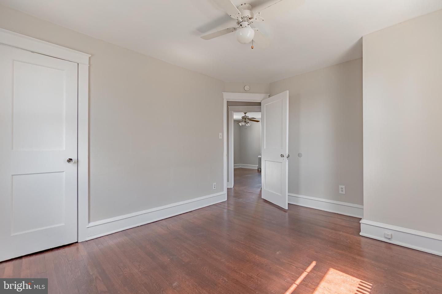 130 S Eagle Rd
