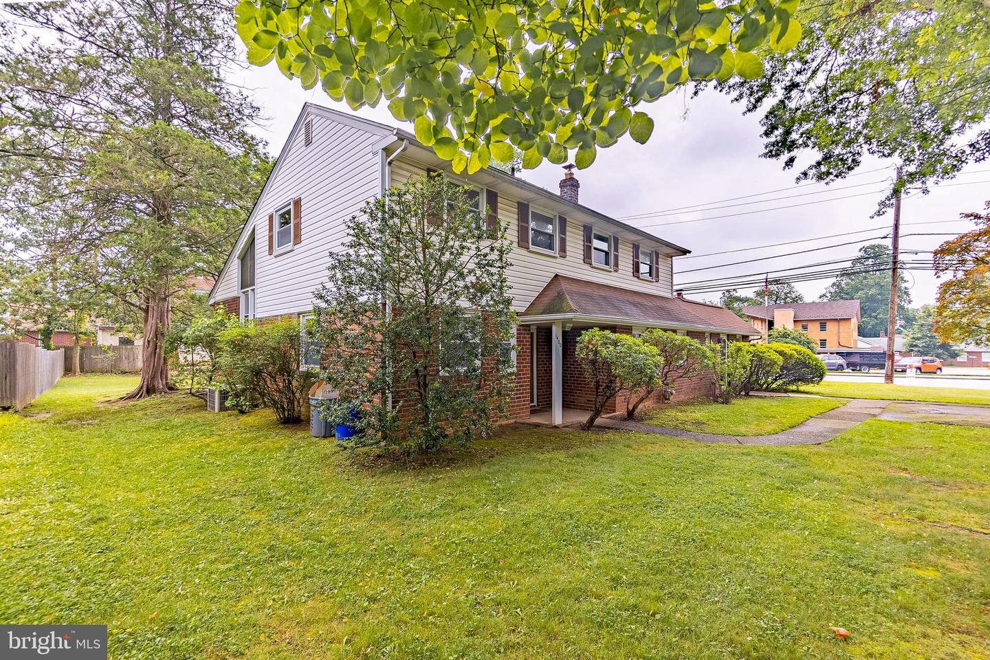 1400 Brierwood Rd