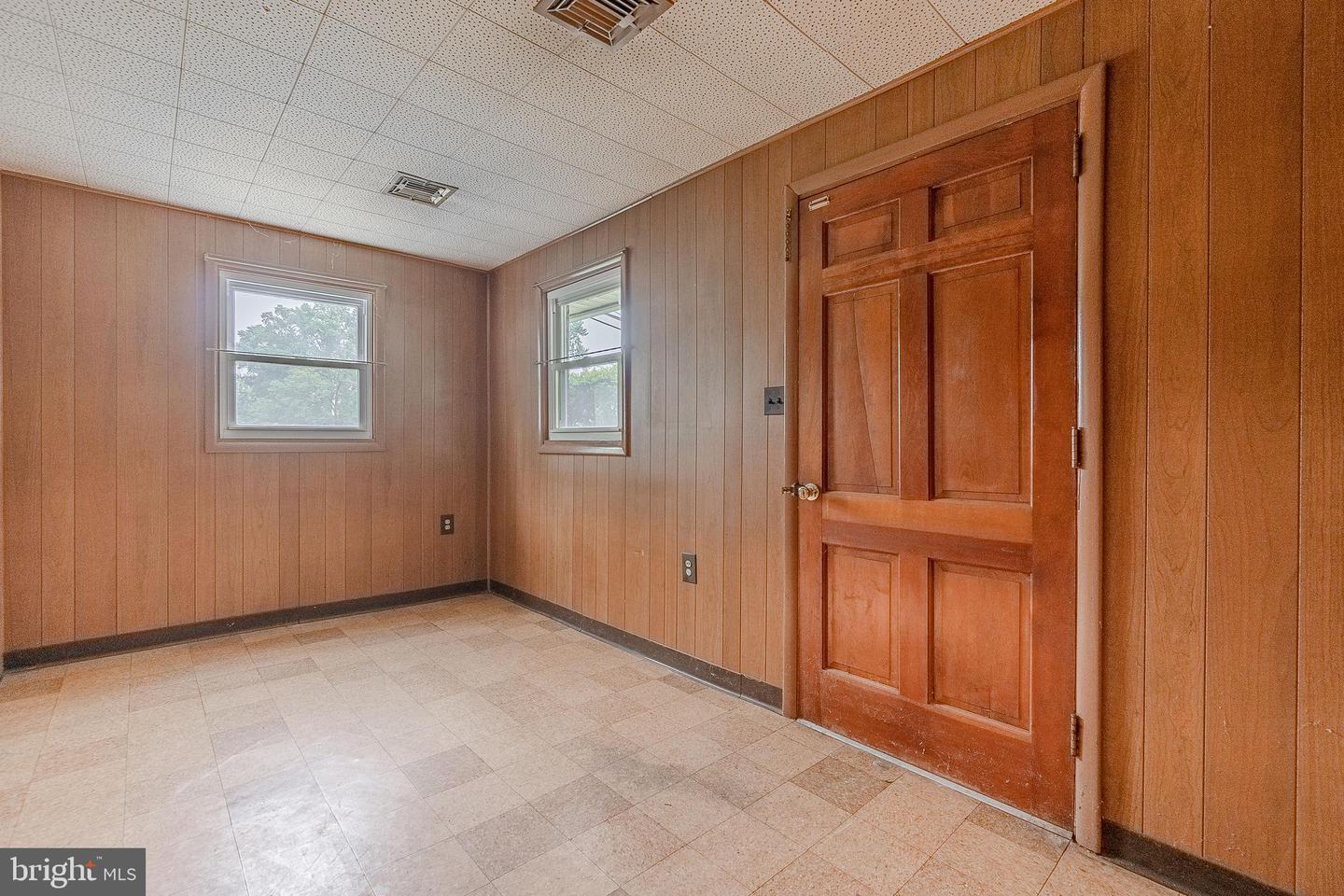 1400 Brierwood Rd