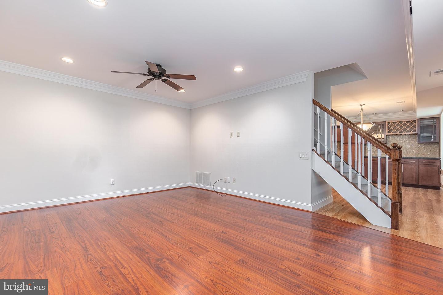 2606 Red Oak Cir #2606a
