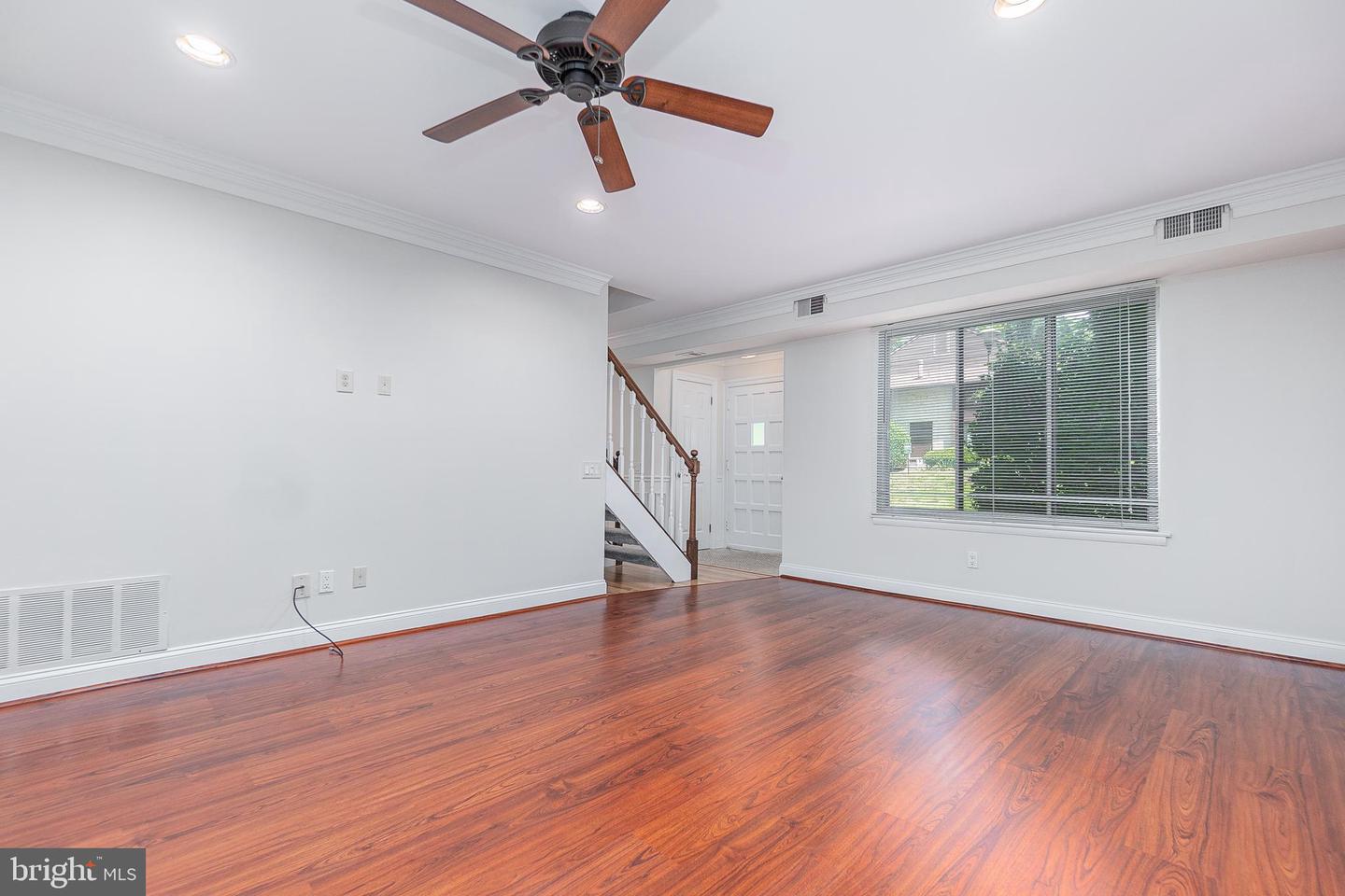 2606 Red Oak Cir #2606a