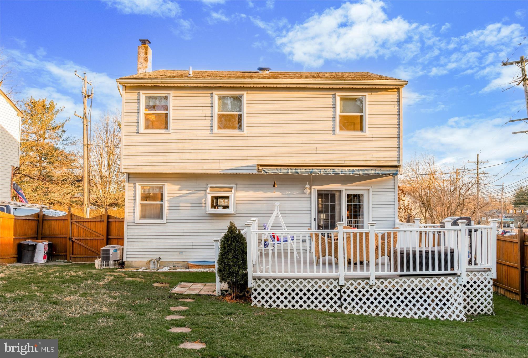 93 Lincoln St